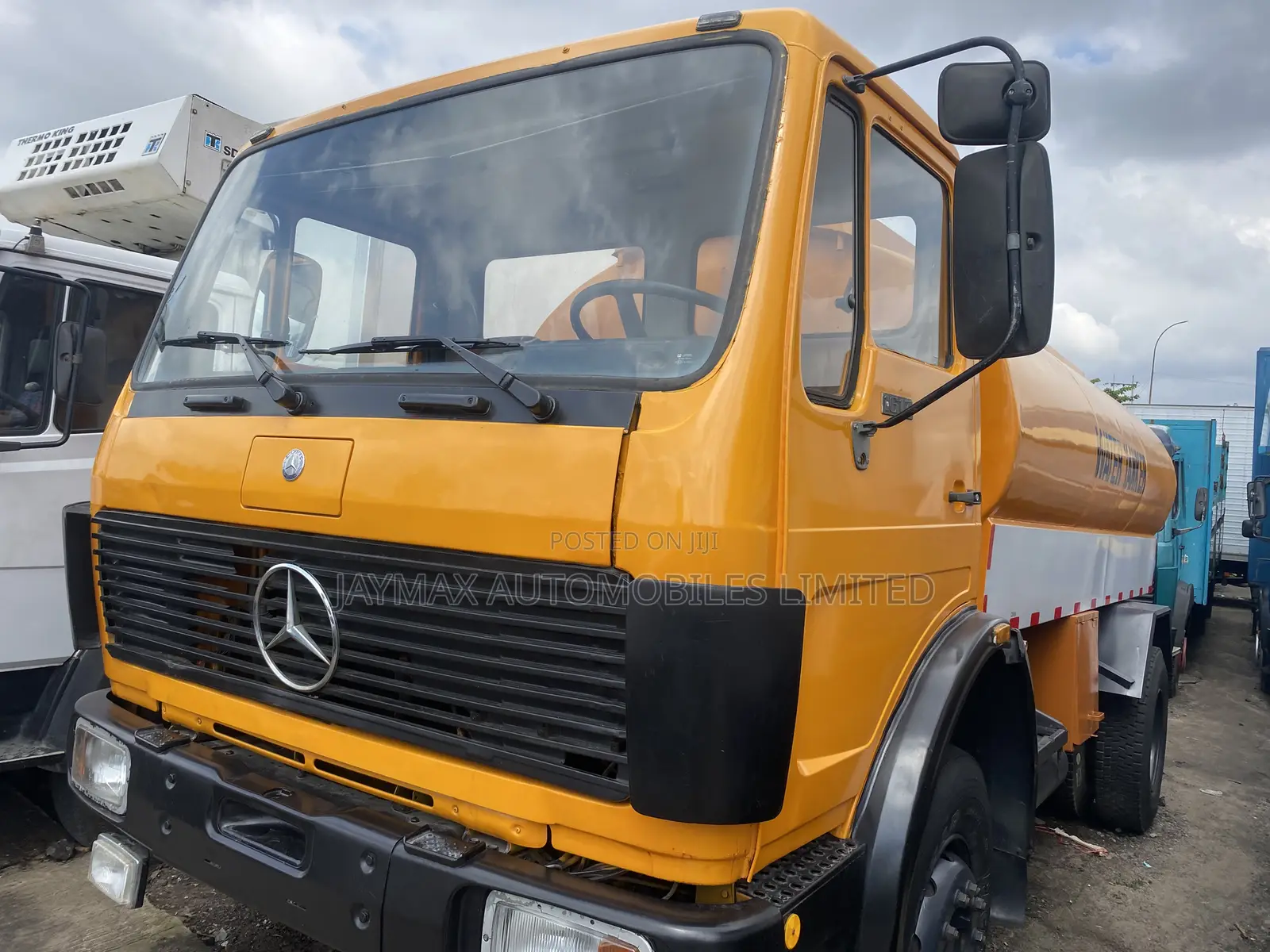 Mercedes Benz Water Tanker