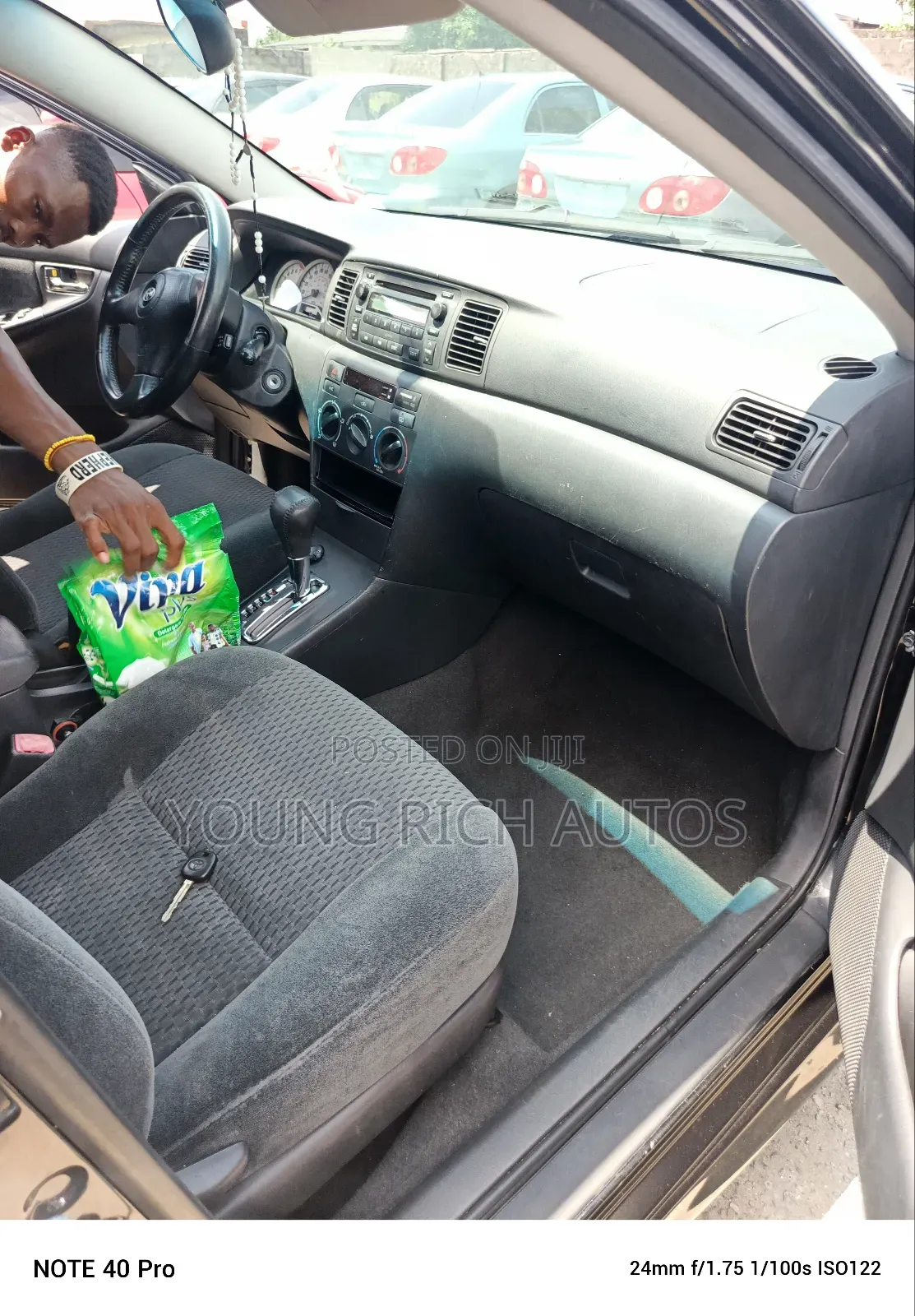 Toyota Corolla 2006 Black