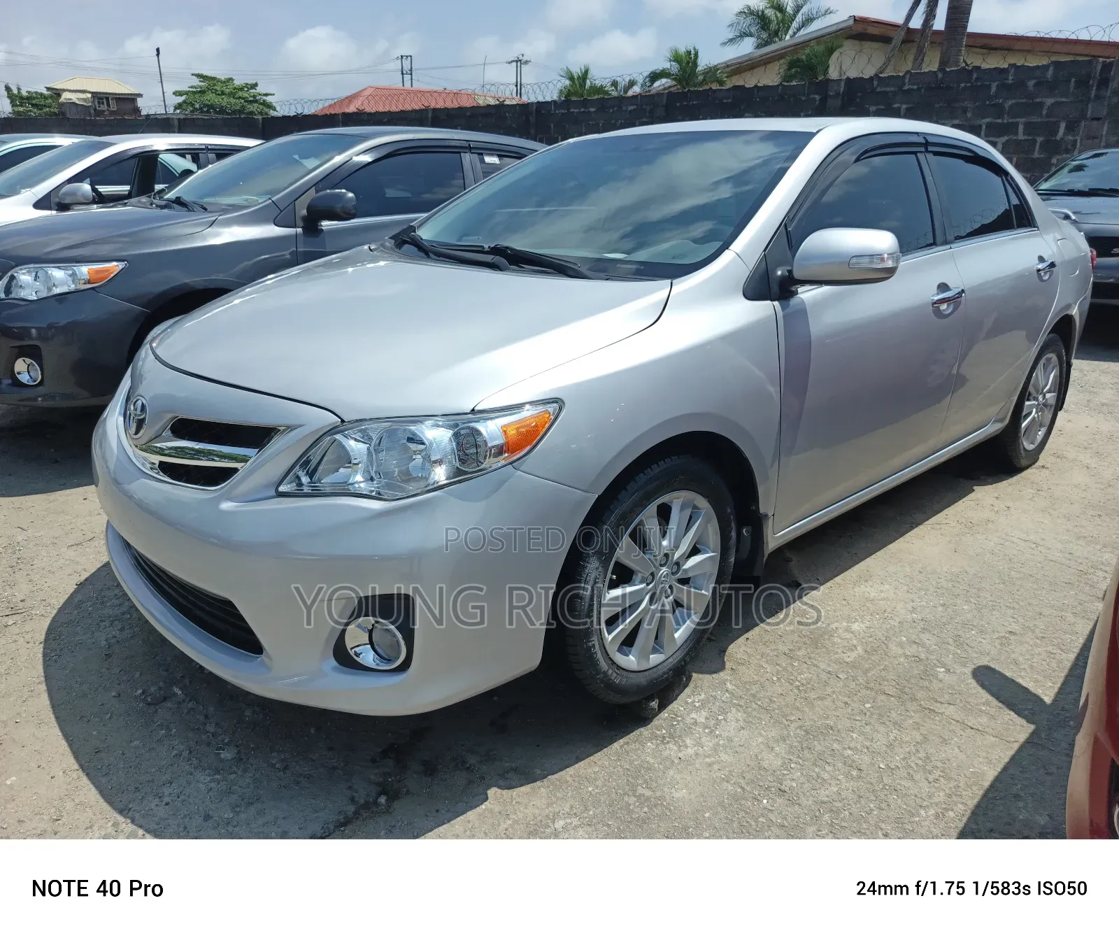 Toyota Corolla 2010 Silver