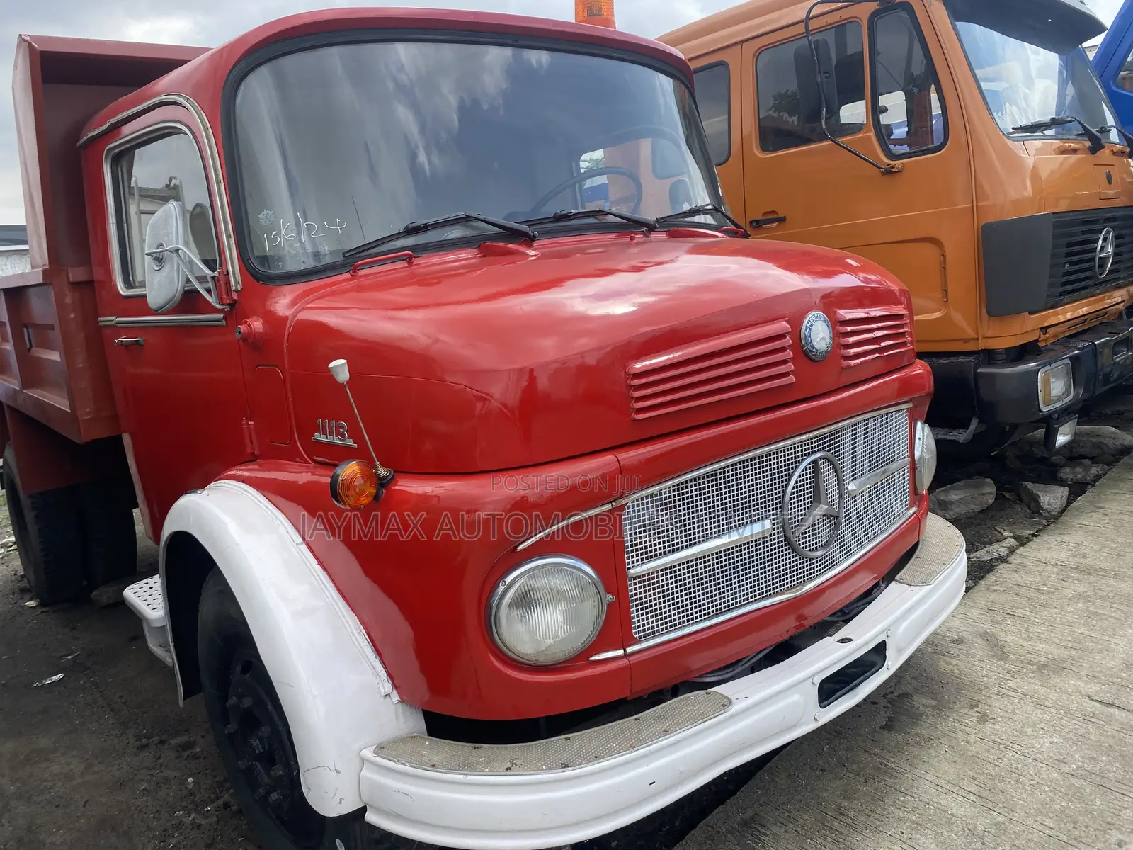 Mercedes Benz 1113 Firefighters Tipper