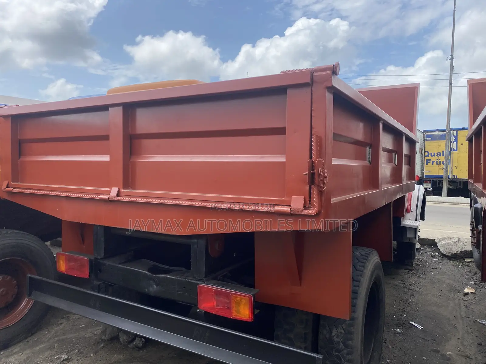 Mercedes Benz 1113 Firefighters Tipper