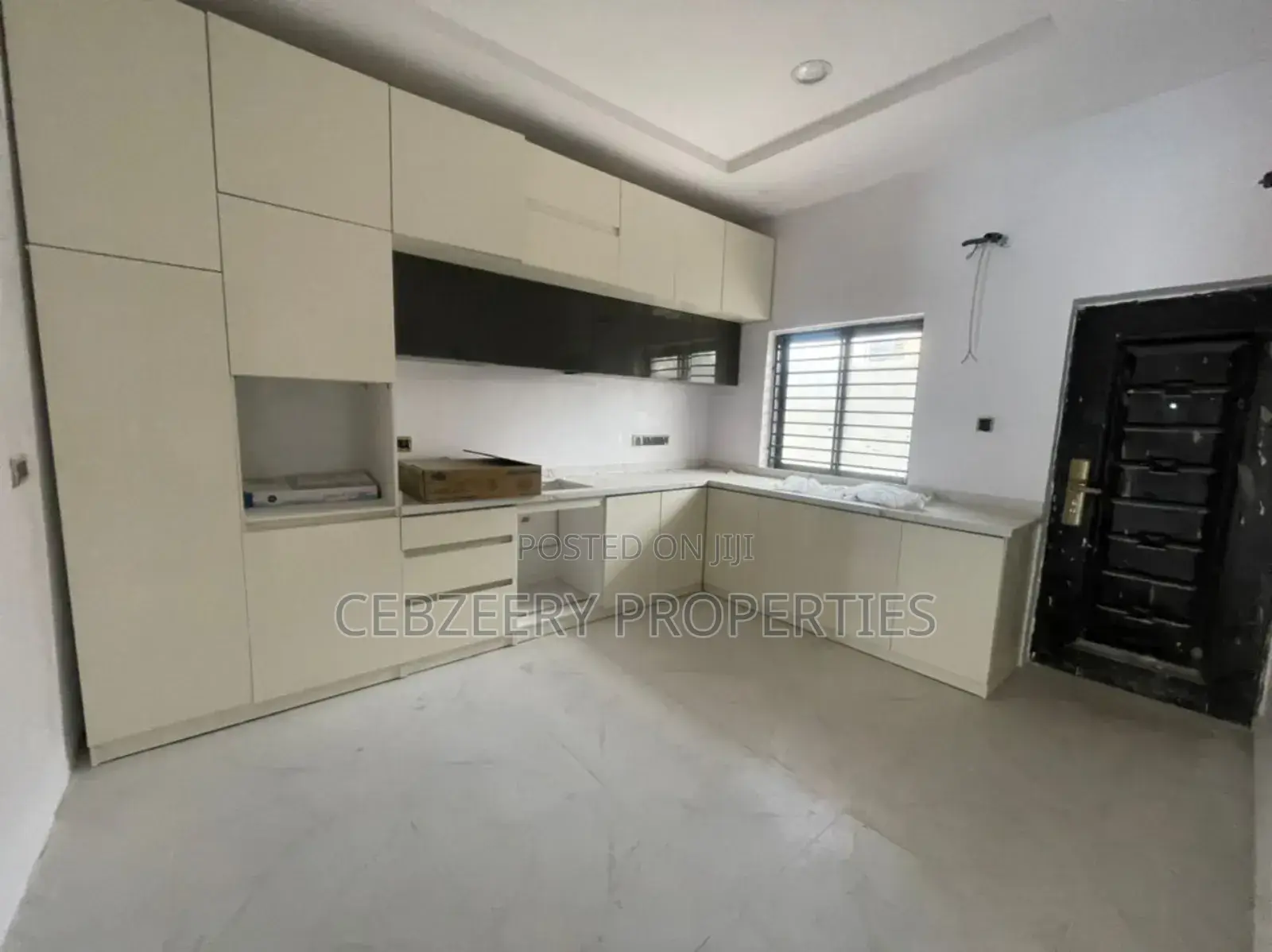 4bdrm Duplex in Ikate for sale
