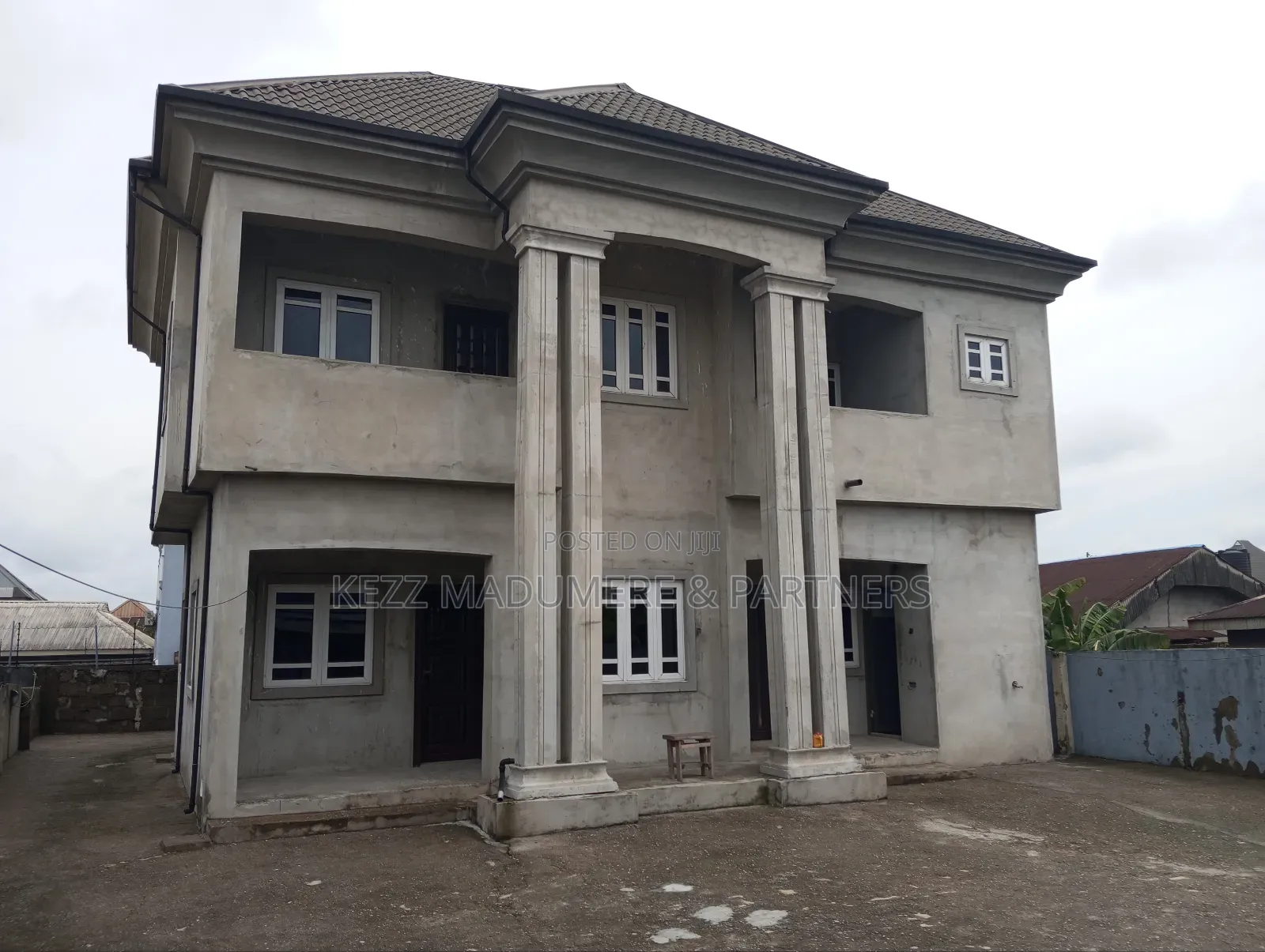 8bdrm Duplex in Freedom Estate , Off, Port-Harcourt for sale