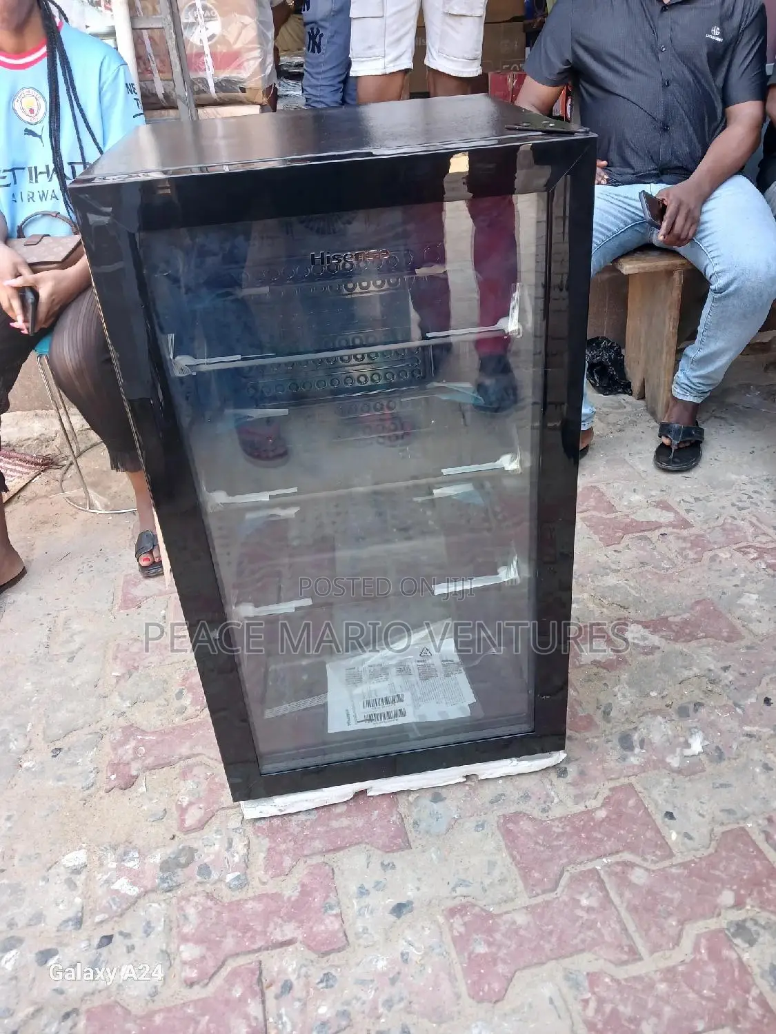 Hisense Original Showcase Chiller With 2years Warranty 91cl