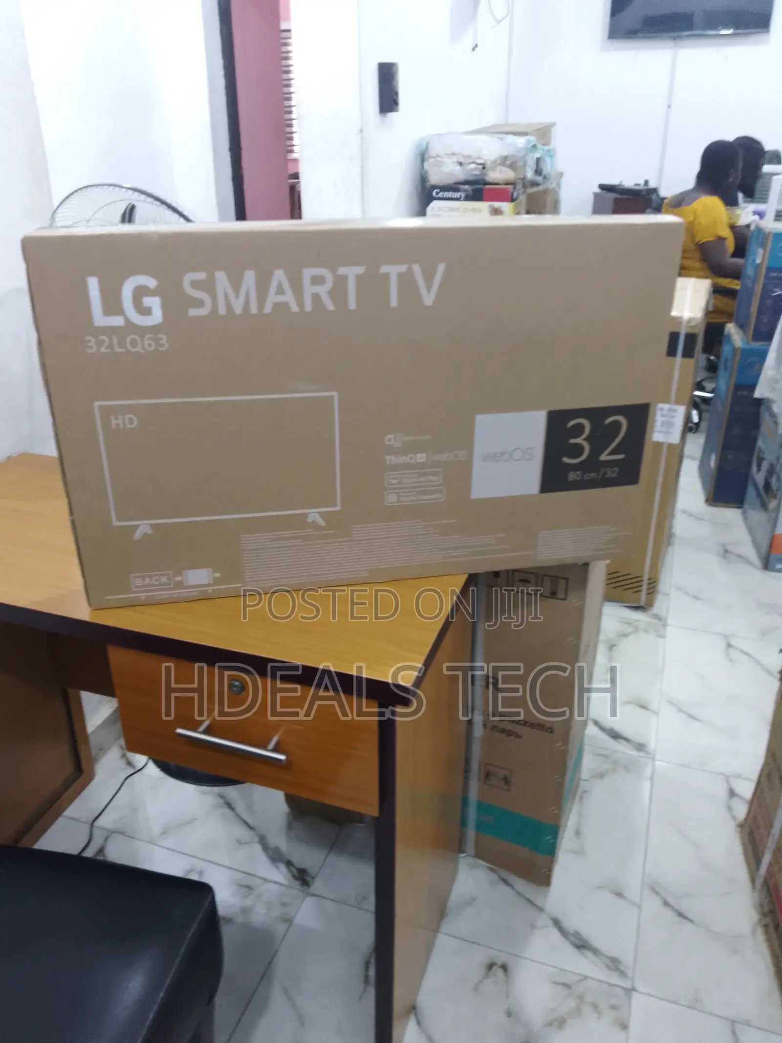 LG 32inches Netflix Installed Smart TV