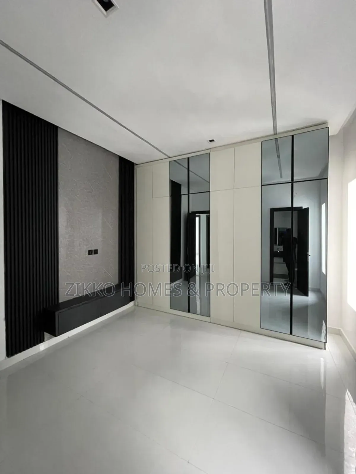 5bdrm Duplex in Ajah for sale