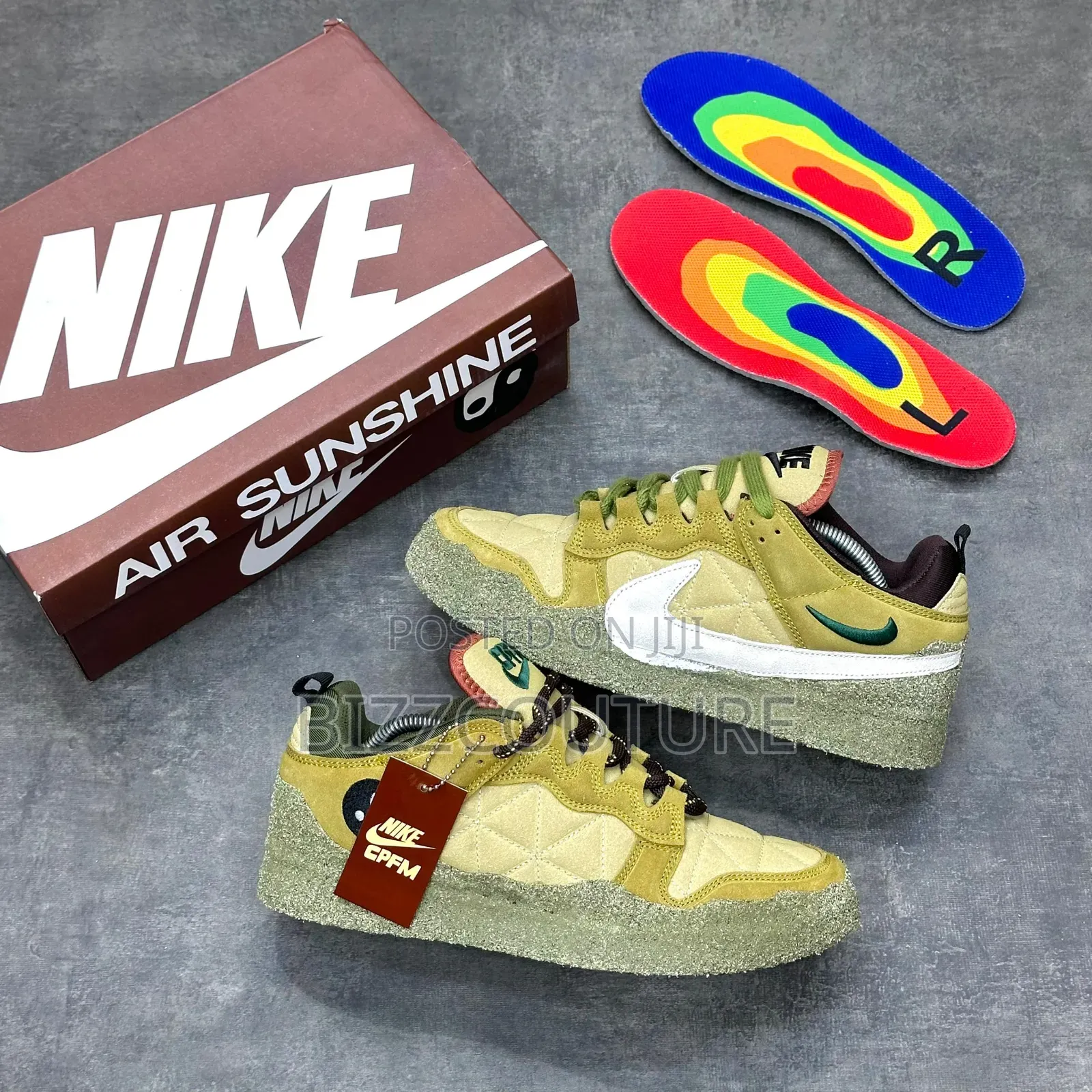 Original NIKE Dunk Low Available in Store