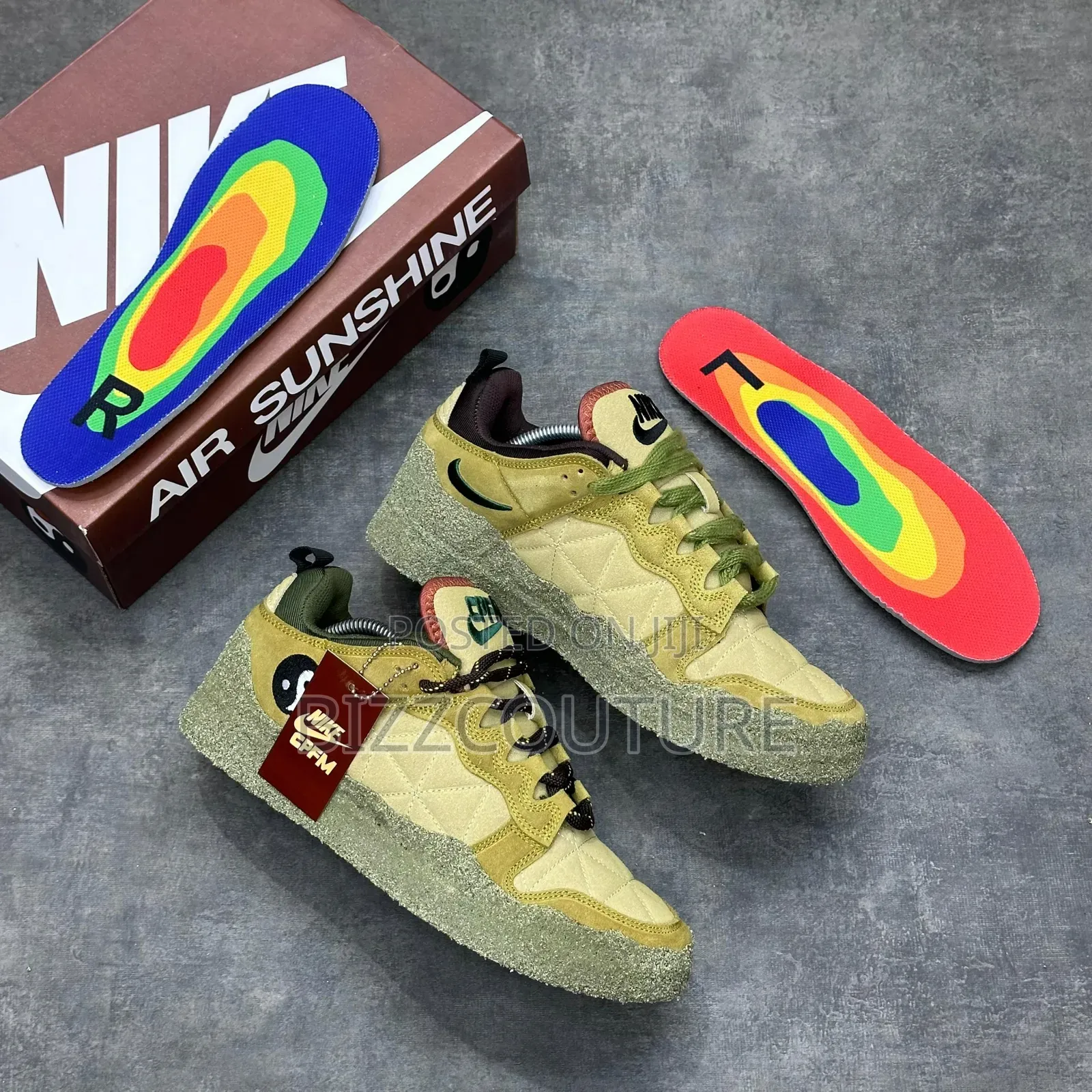 Original NIKE Dunk Low Available in Store