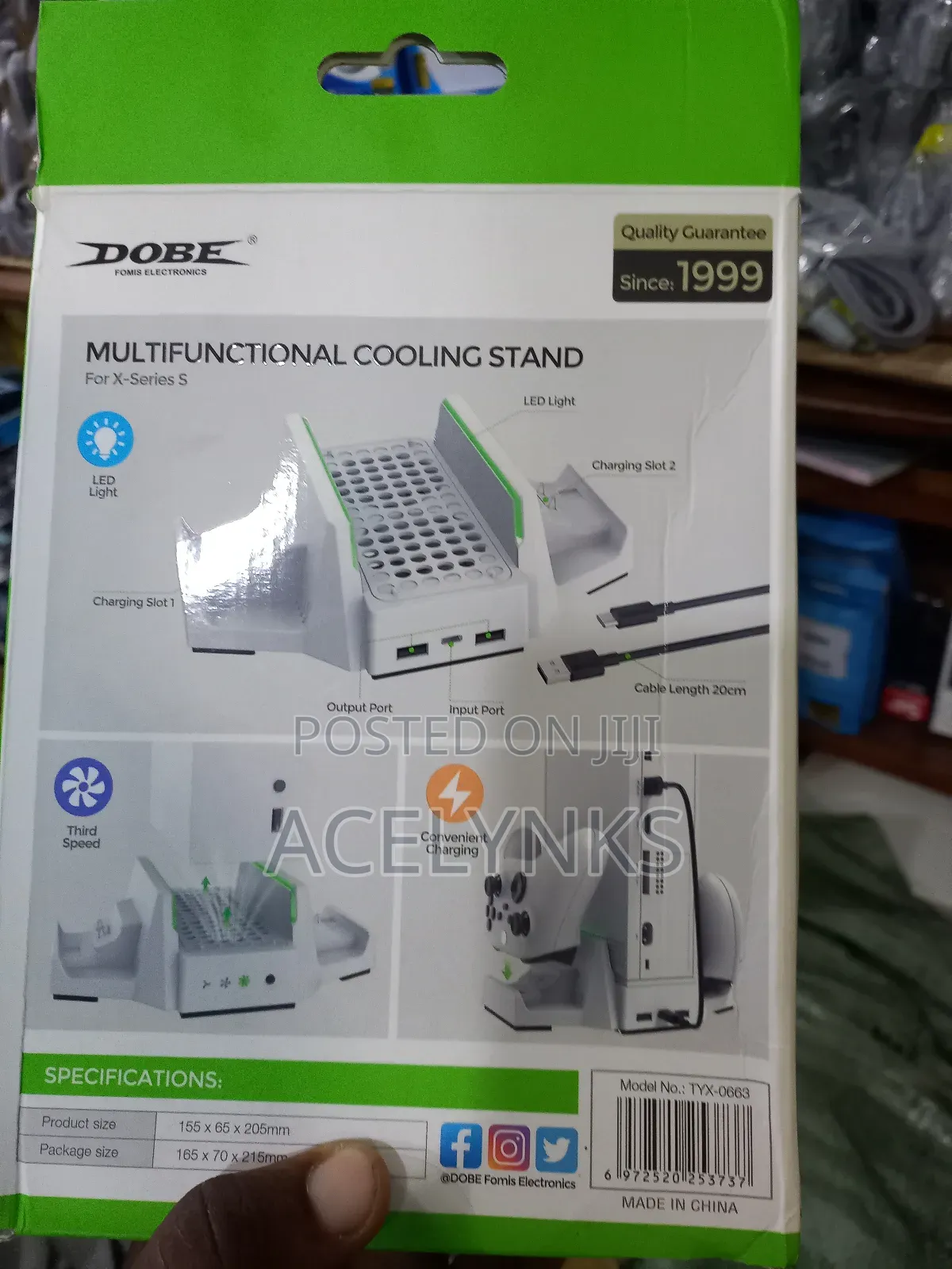 Series S/X Stand