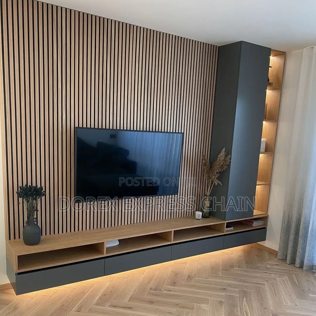 Hanging Wall to Wall TV Console