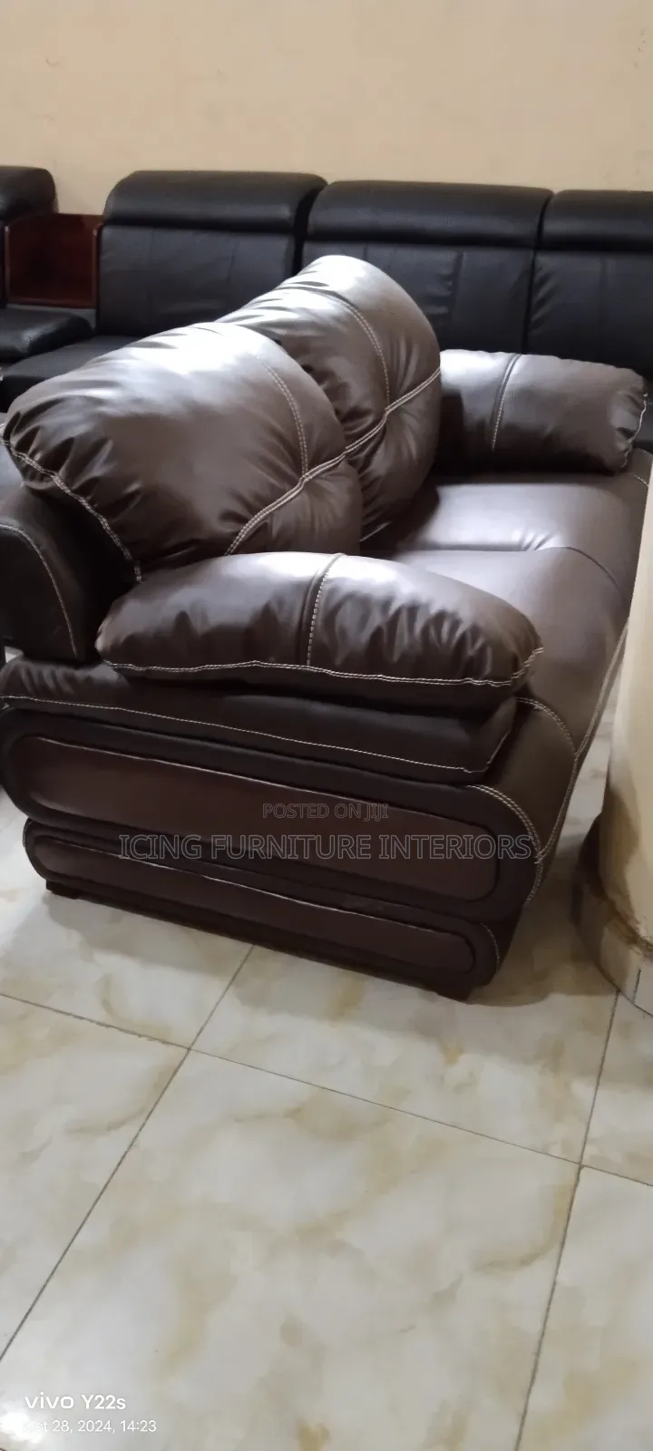 Top Quality Canadian Leather Chair