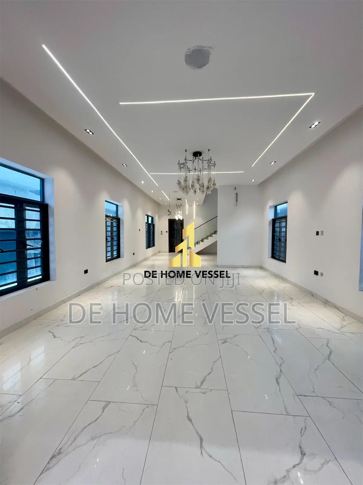 5bdrm Duplex in Lekki Phase 1 for sale