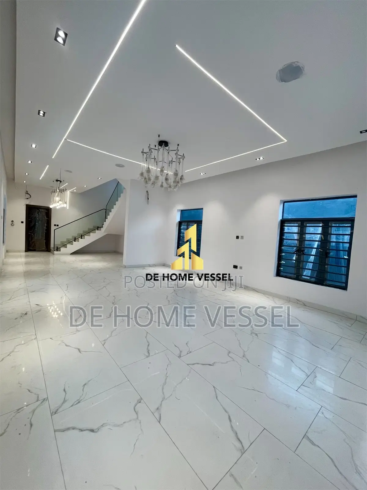5bdrm Duplex in Lekki Phase 1 for sale