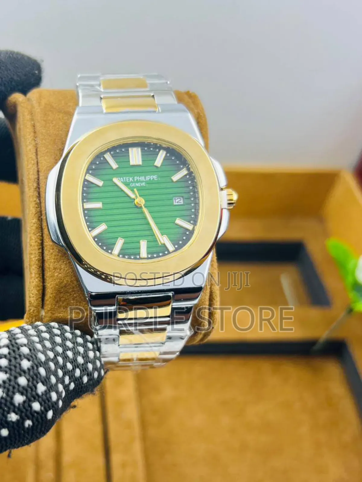 Patek Philippe Unisex Watches in Different Colours