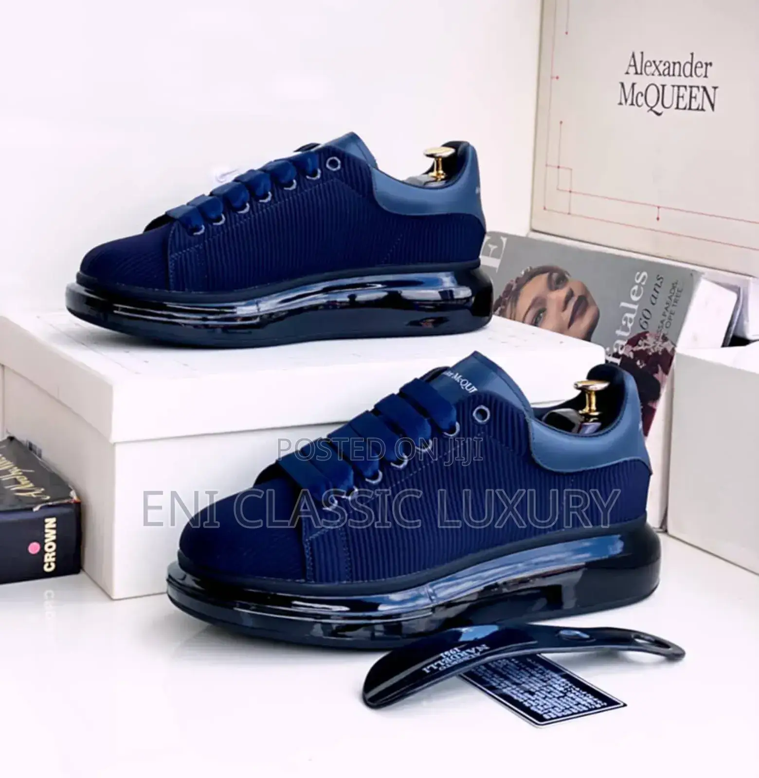 High Quality Luxury Men's Sneakers Available