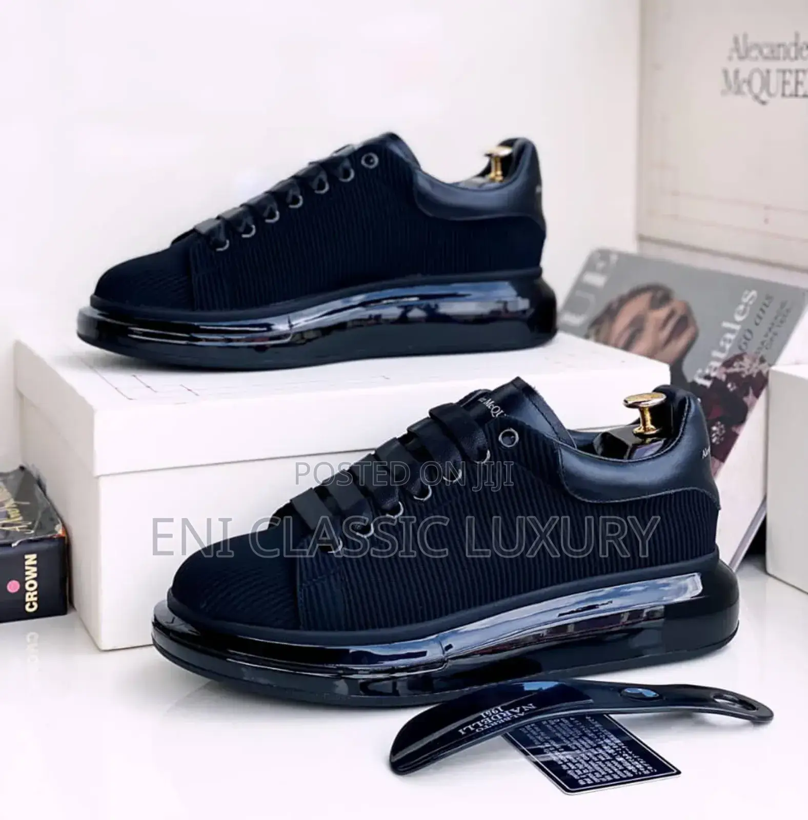 High Quality Luxury Men's Sneakers Available