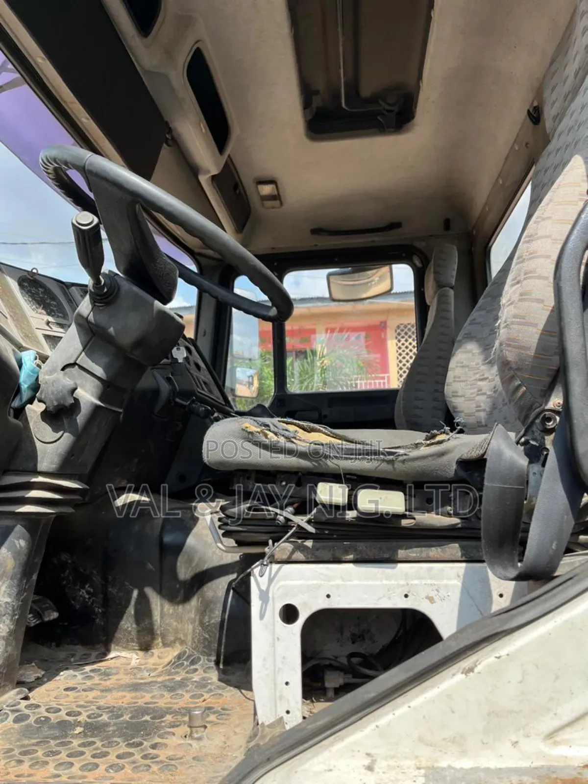 Man Diesel 10 Tyres Cap and Chassis - Foreign Use 26.293