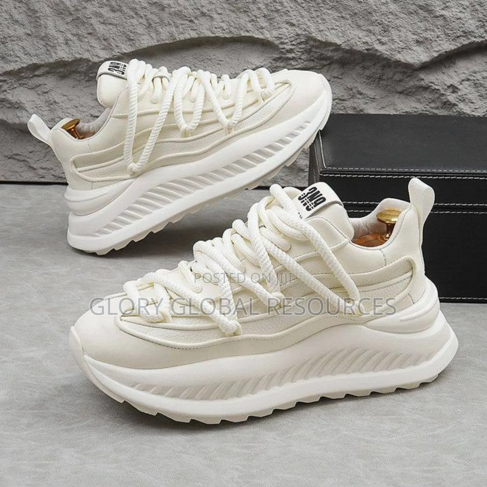 Unisex Sneakers