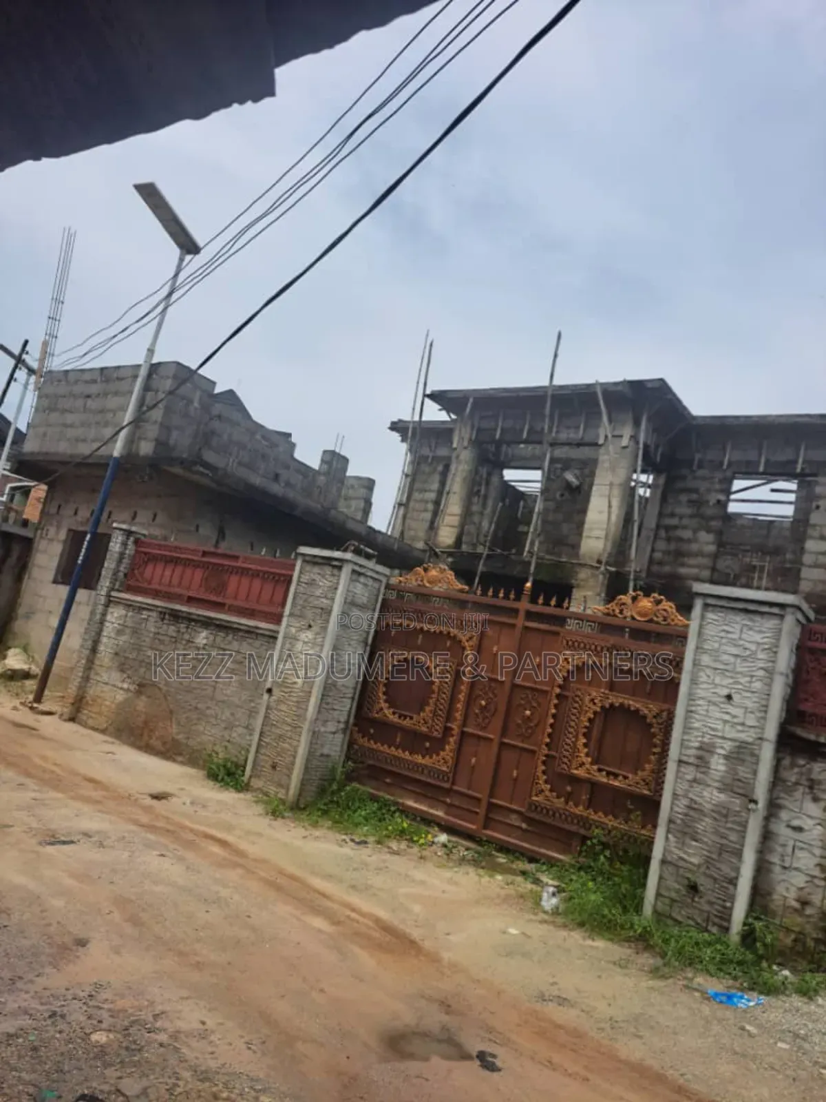 5bdrm Duplex in Located Within, Port-Harcourt for sale