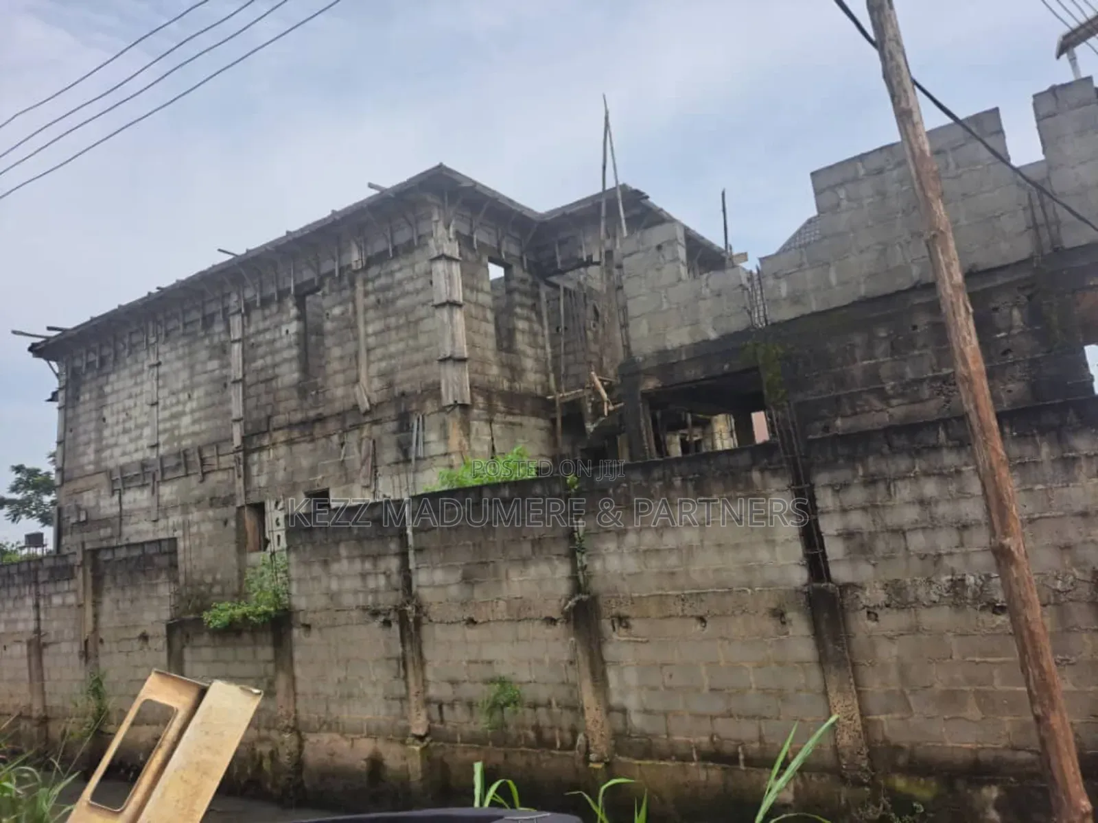 5bdrm Duplex in Located Within, Port-Harcourt for sale