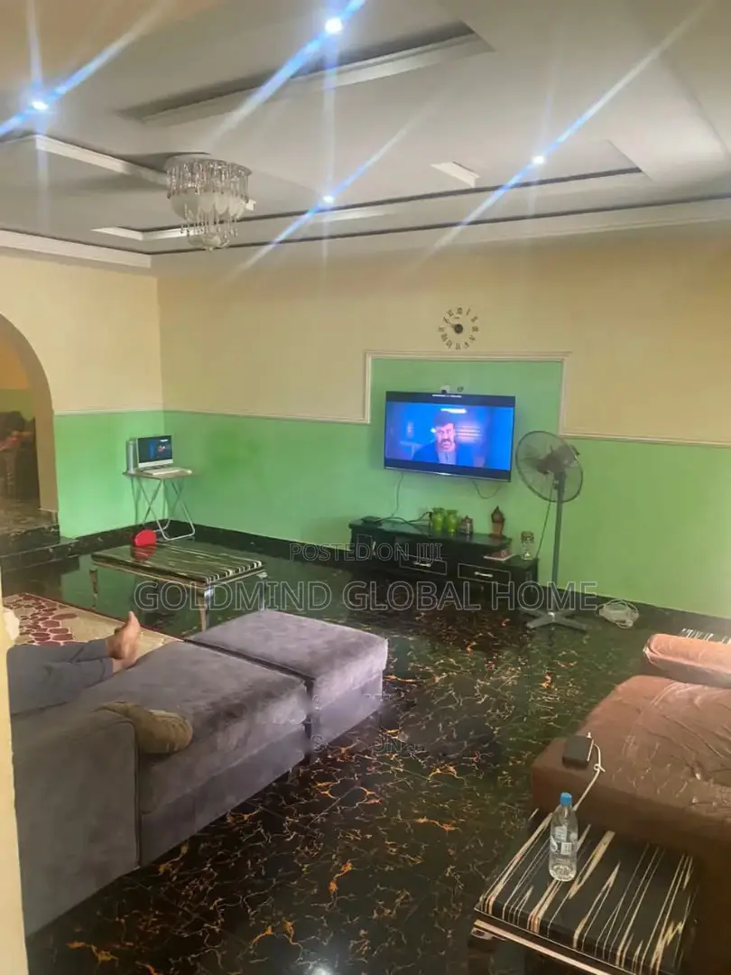 Furnished 3bdrm Bungalow in Fha Lugbe for sale