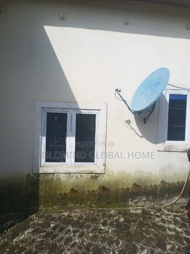 Furnished 3bdrm Bungalow in Fha Lugbe for sale