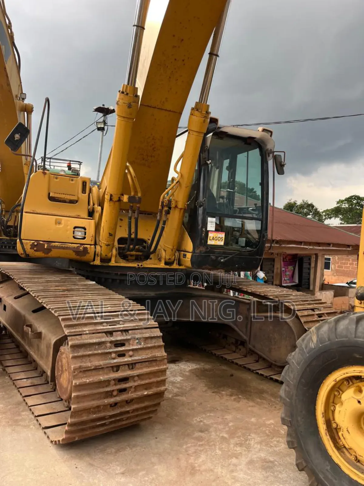 Cat Excavator 330cl - Direct Tokunbo - With Jack Hammer