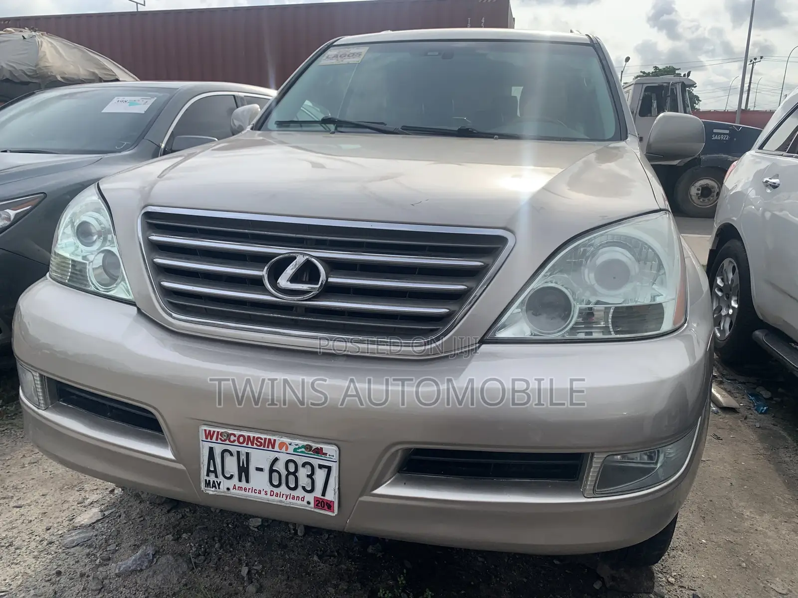Lexus GX 470 Sport Utility 2006 Gold