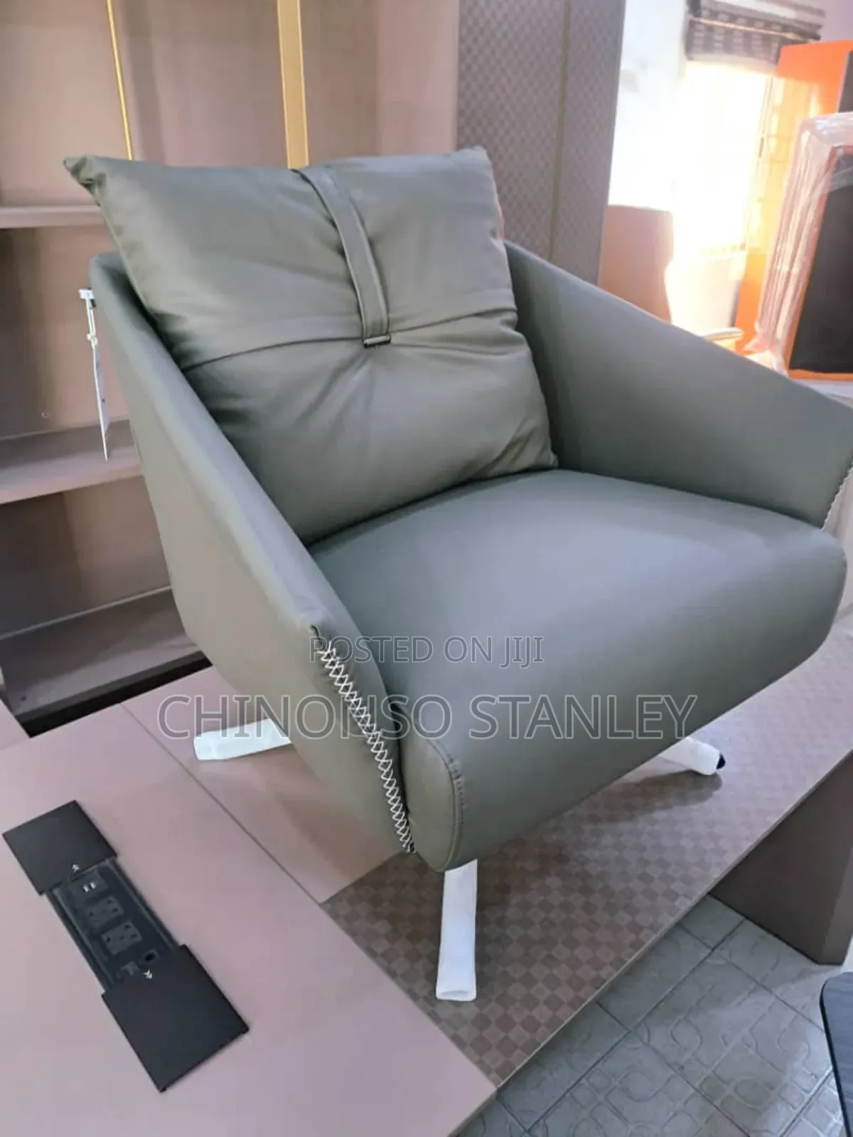 Executive Office Chair