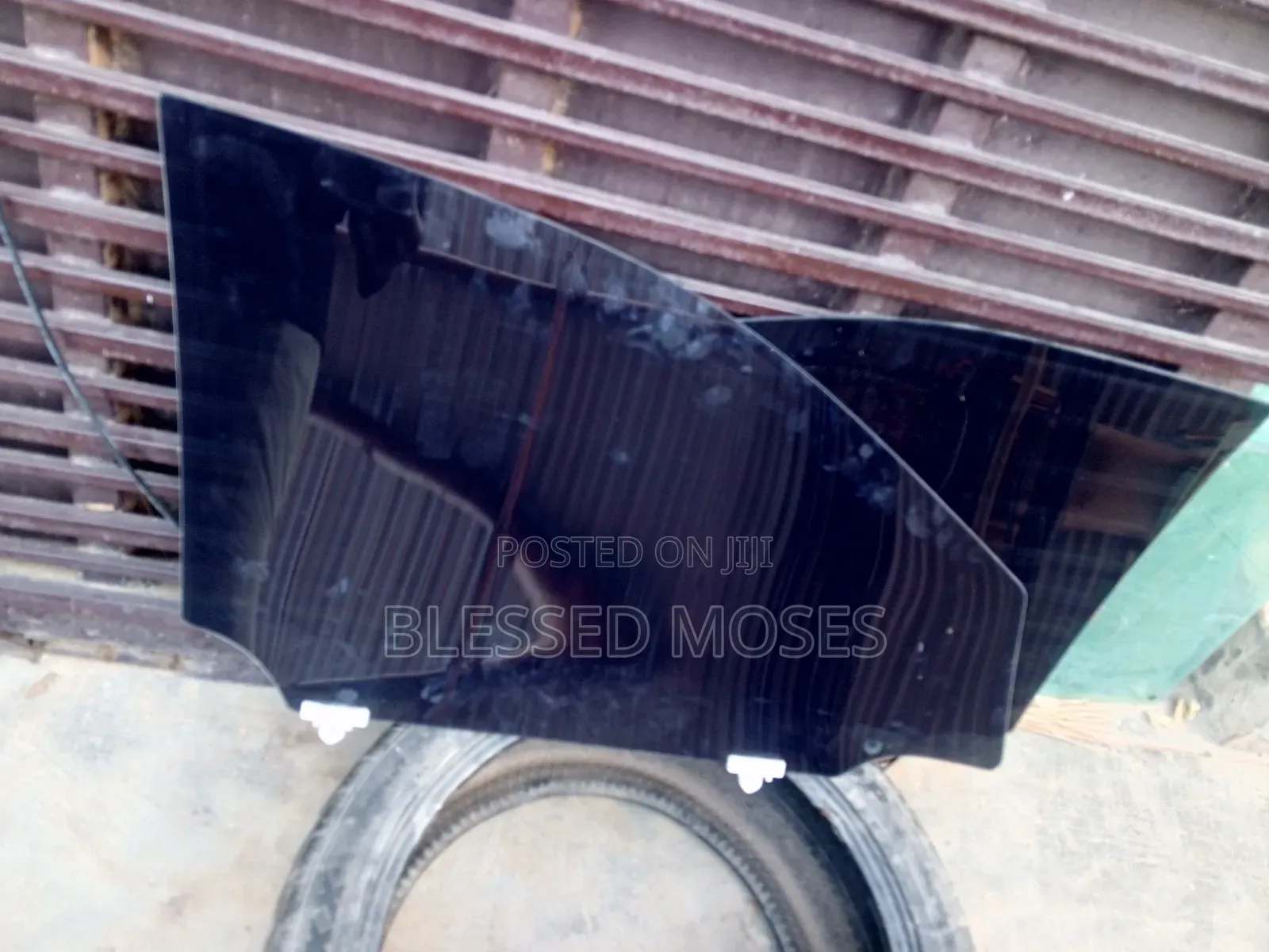 Rx350 2010 -2013 Front Door Glass Tinted
