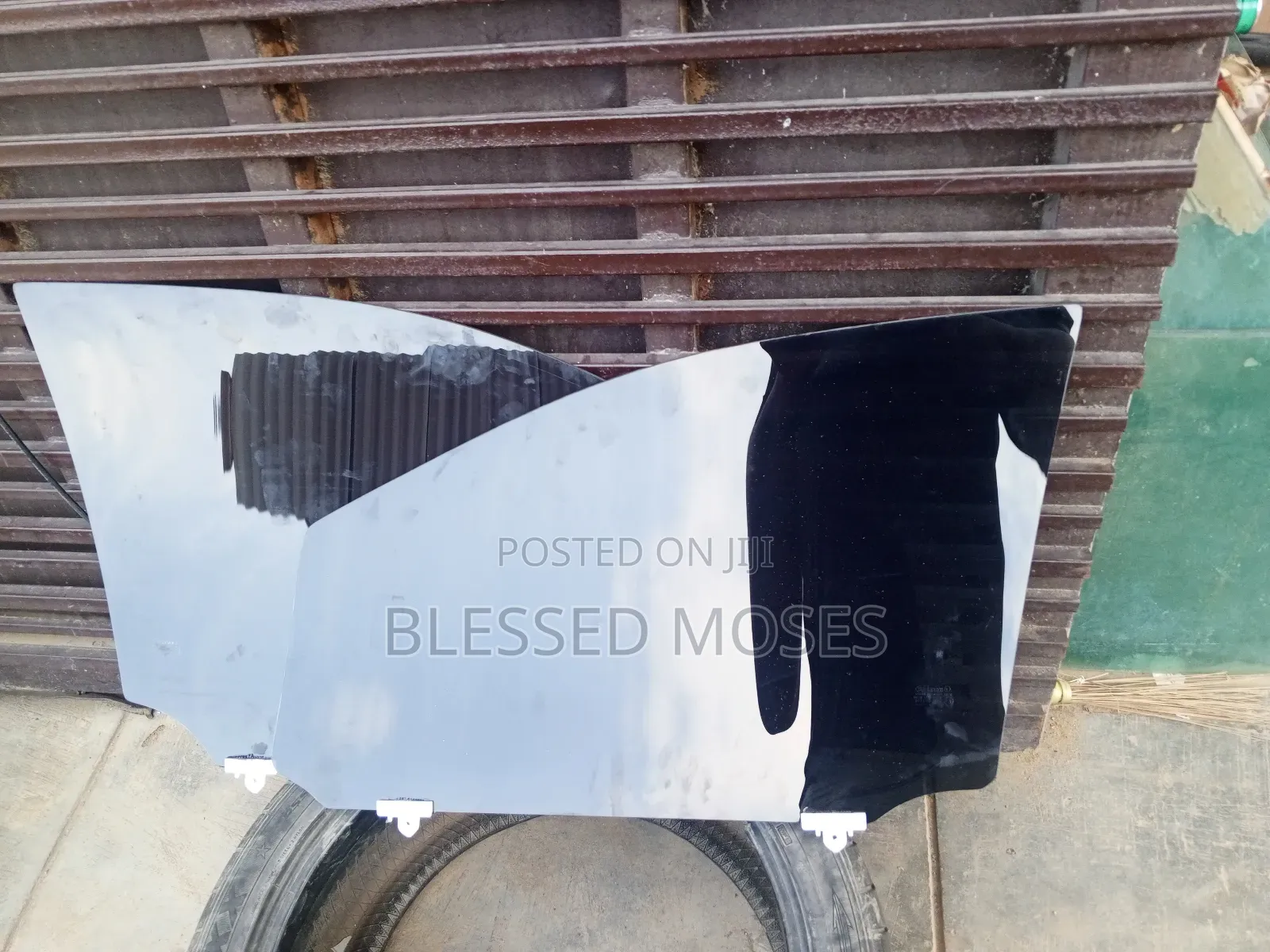 Rx350 2017 Front Door Glass Direct Tinted