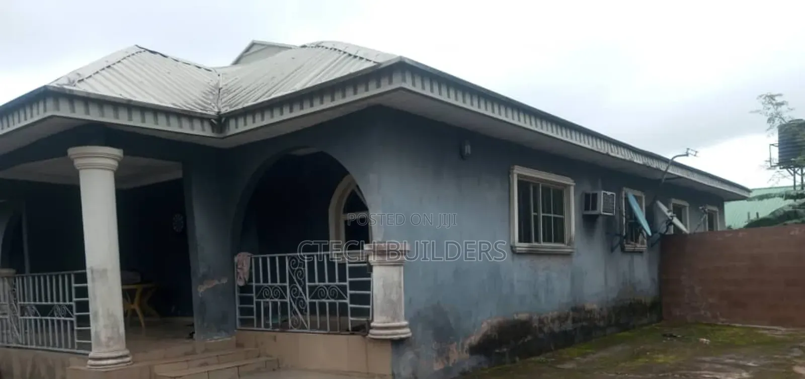 4bdrm Bungalow in Benin City for sale