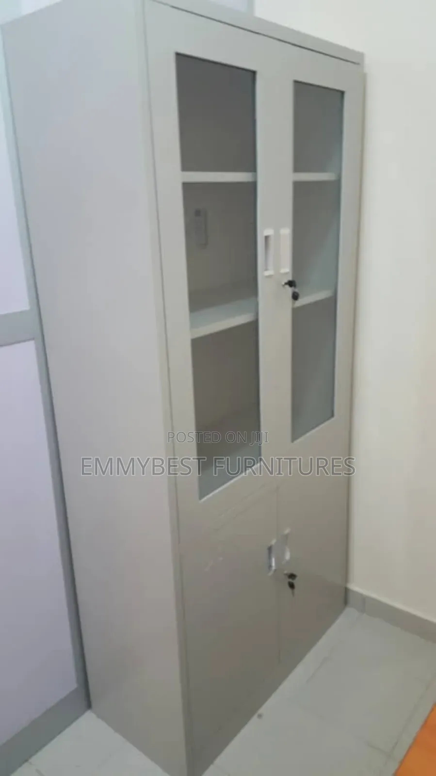 Standard Quality Metal Files Cabinet.