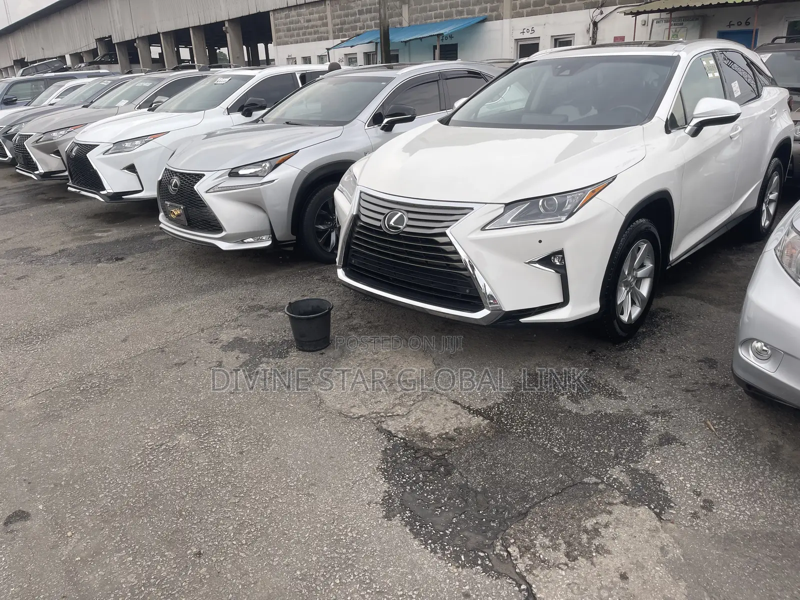 Lexus RX 350 AWD 2017 White
