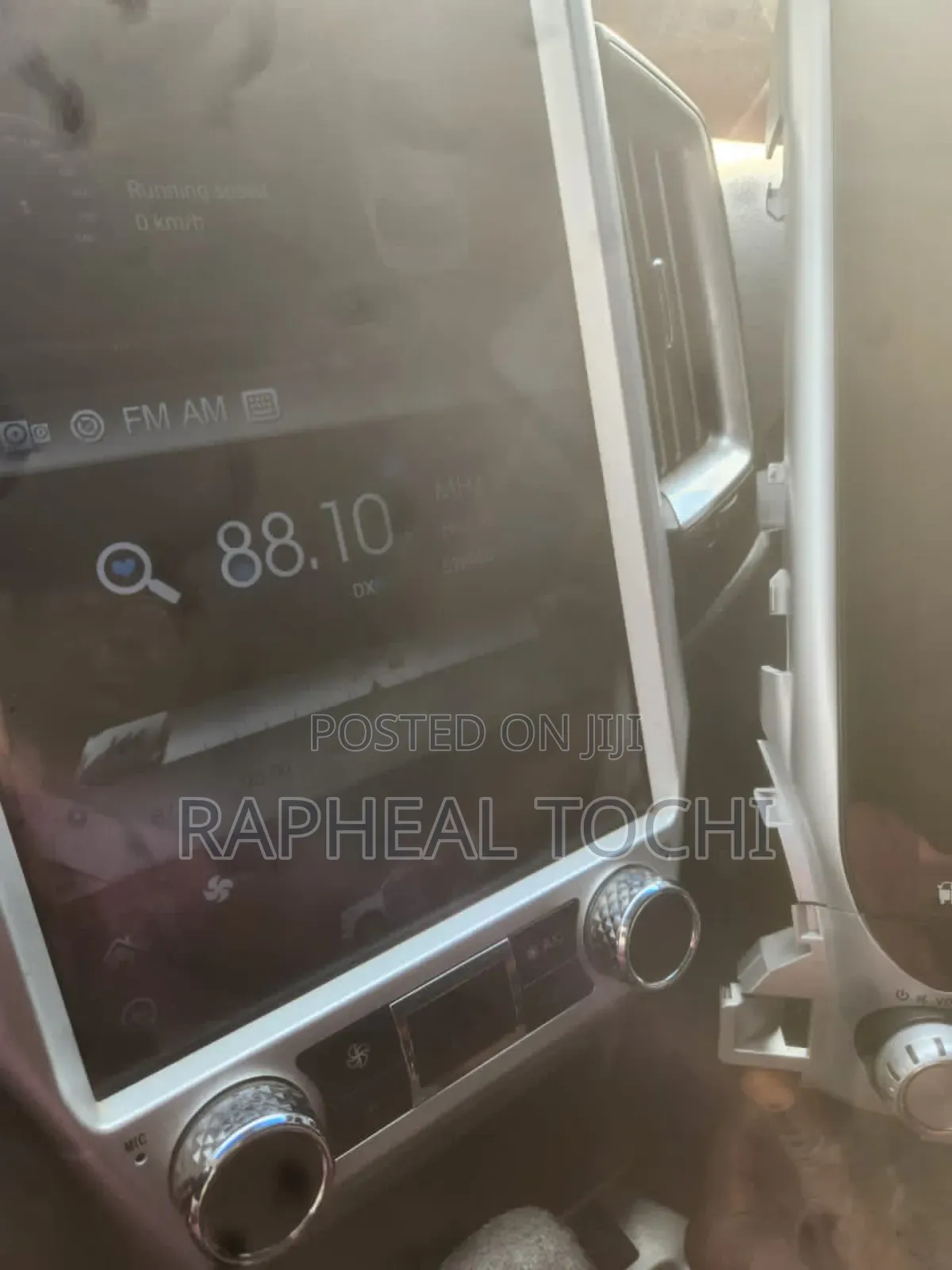 Toyota Land Cruiser Tesal Android