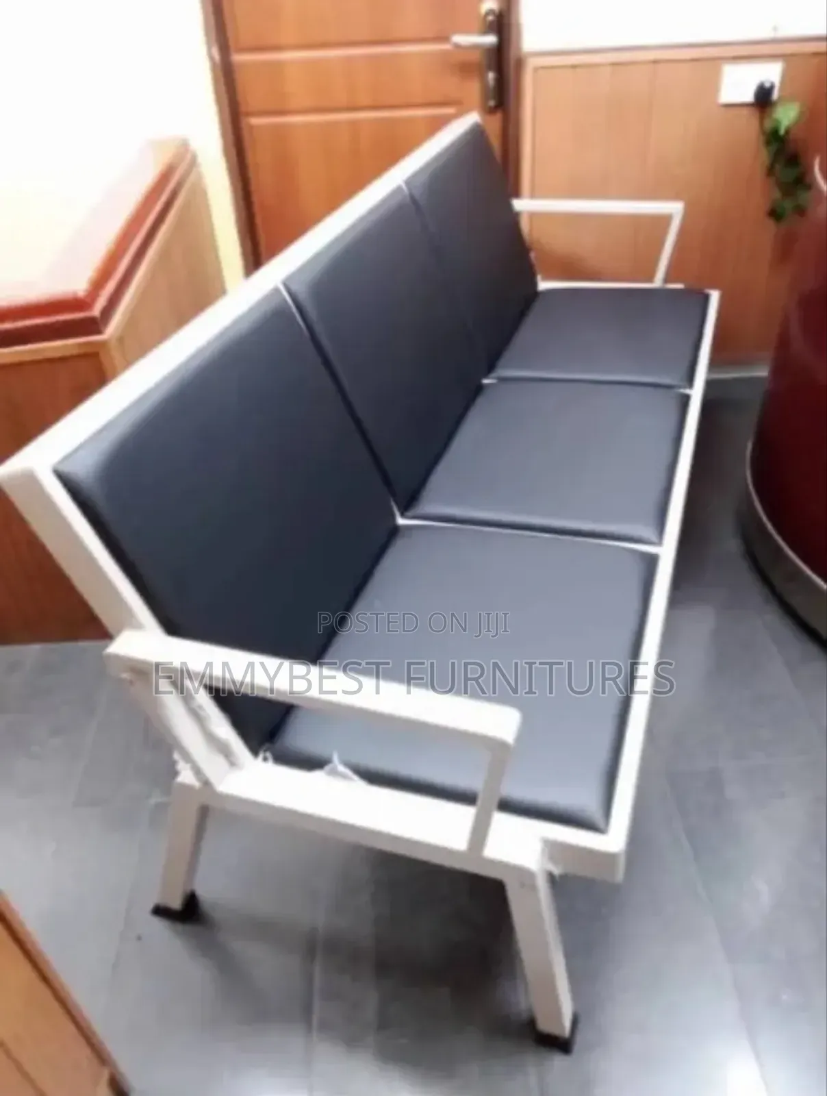 Standard Quality, 3seaters Visitor Chair.