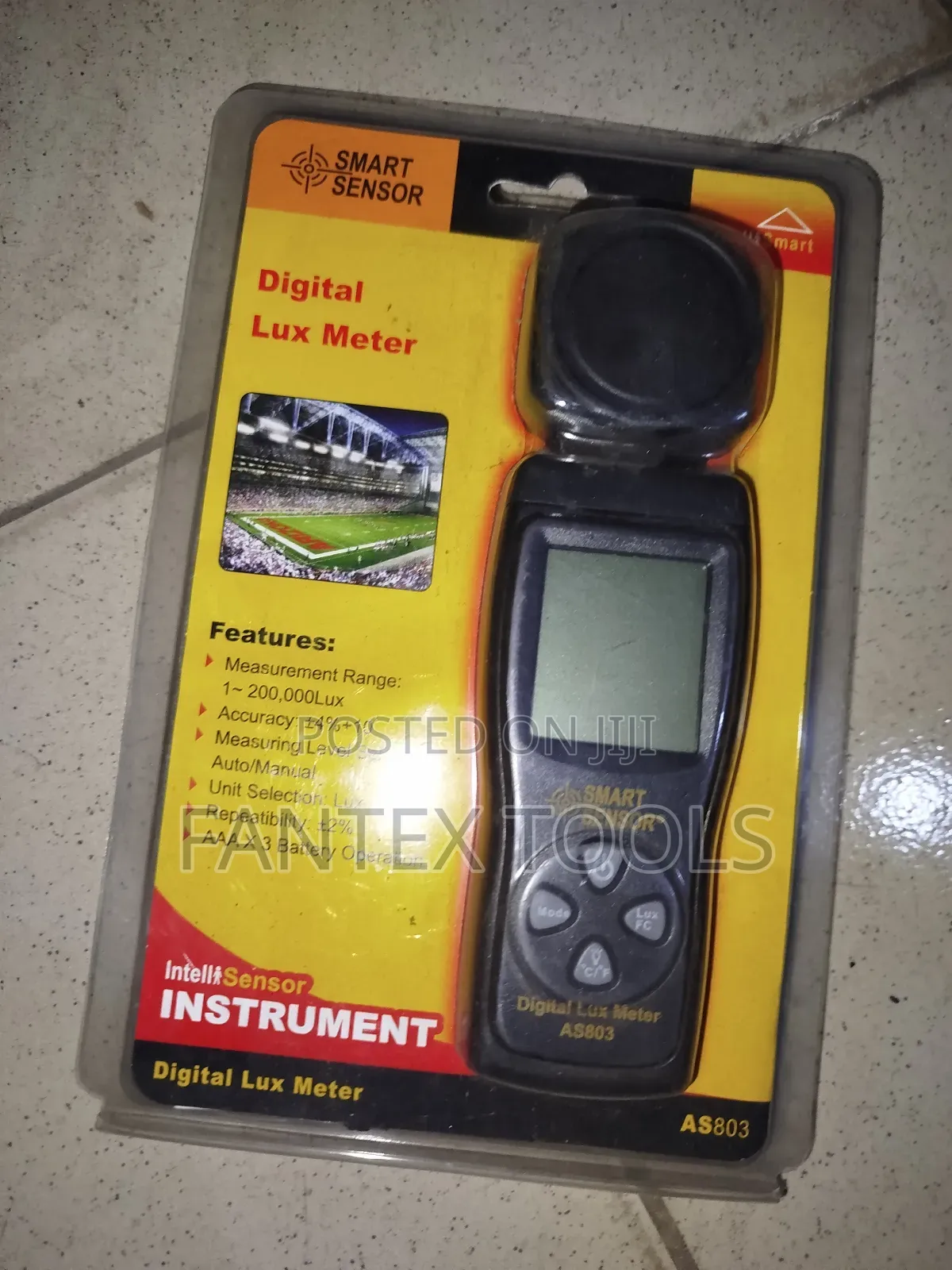 Digital Lux Meter.