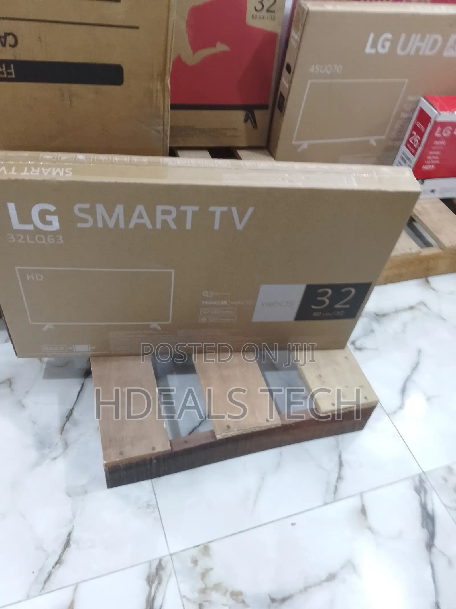 Classic LG LED 32" HD Smart Tv 