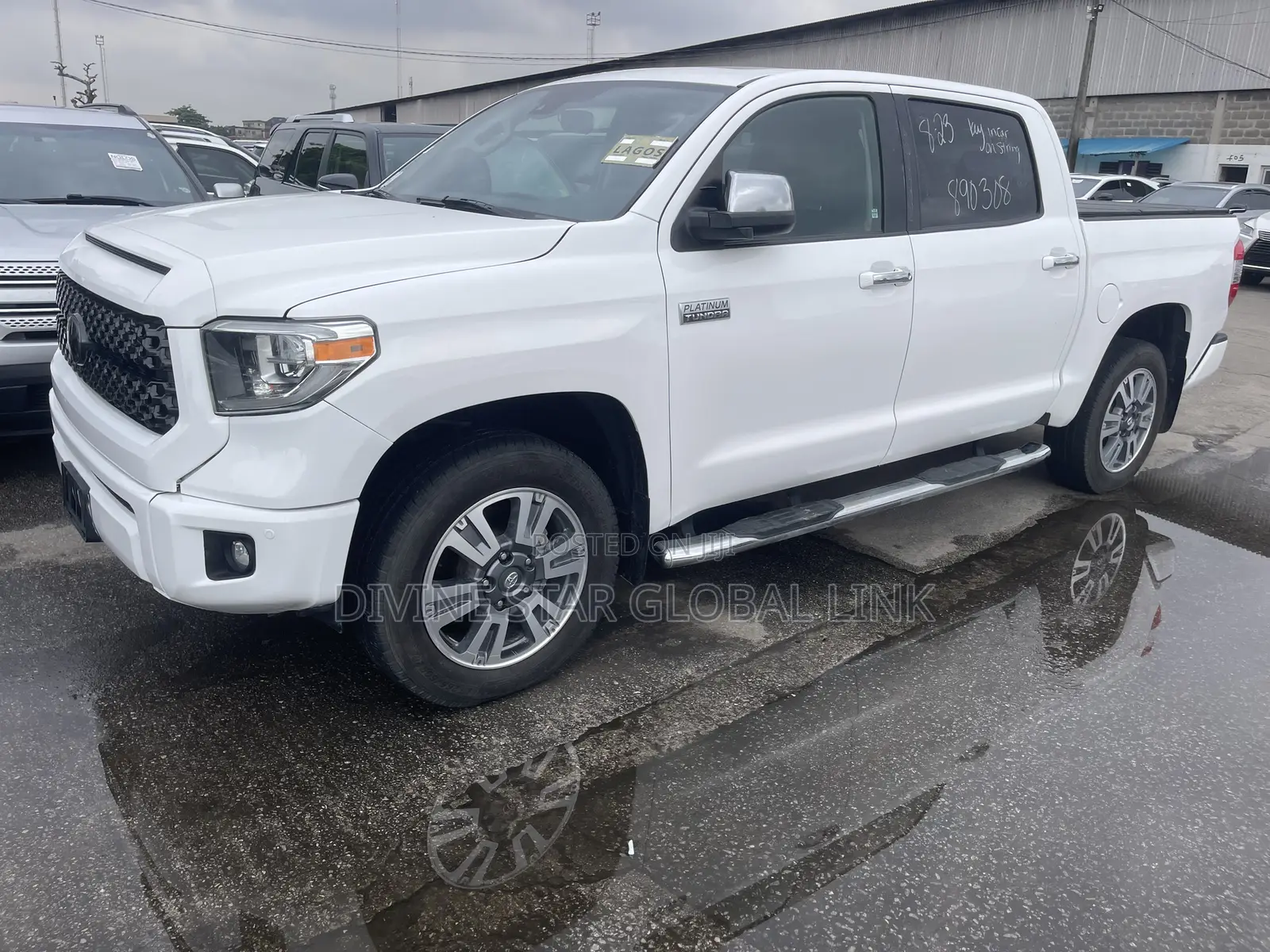 Toyota Tundra 2020 Off white