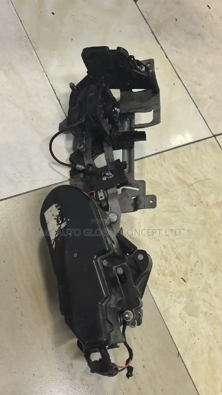 Rolls Royce Ghost Lifting Mechanism