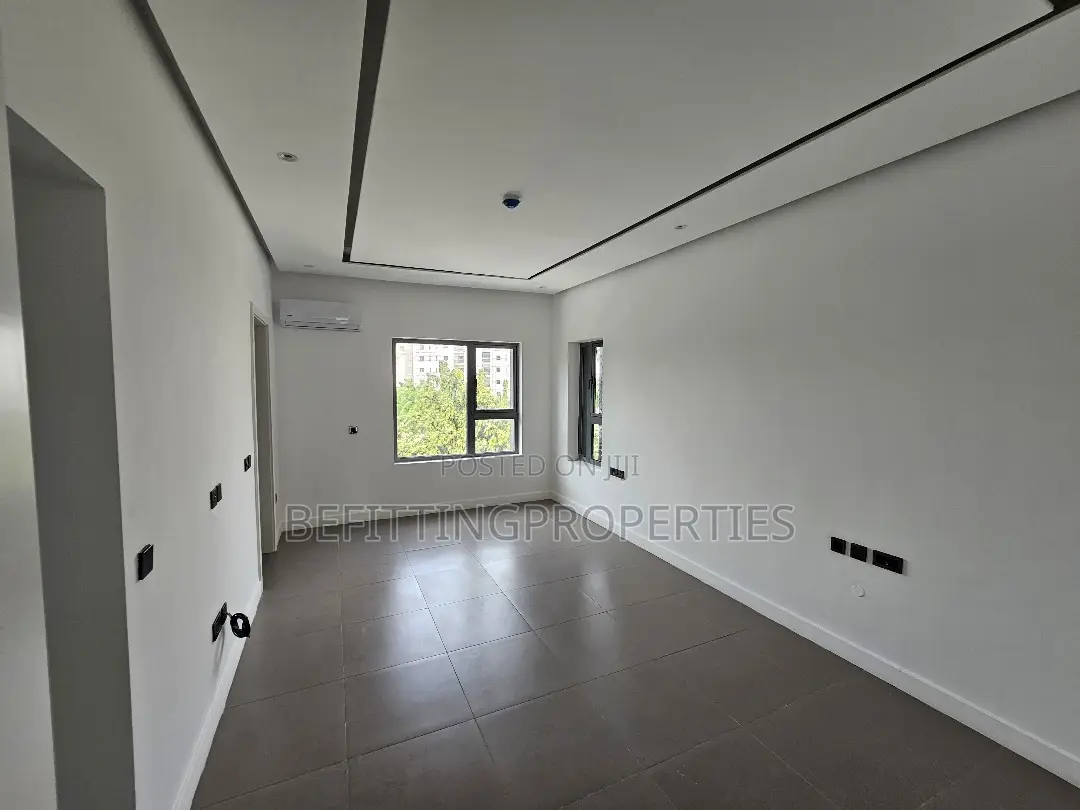 3bdrm Block of Flats in Ikoyi for sale