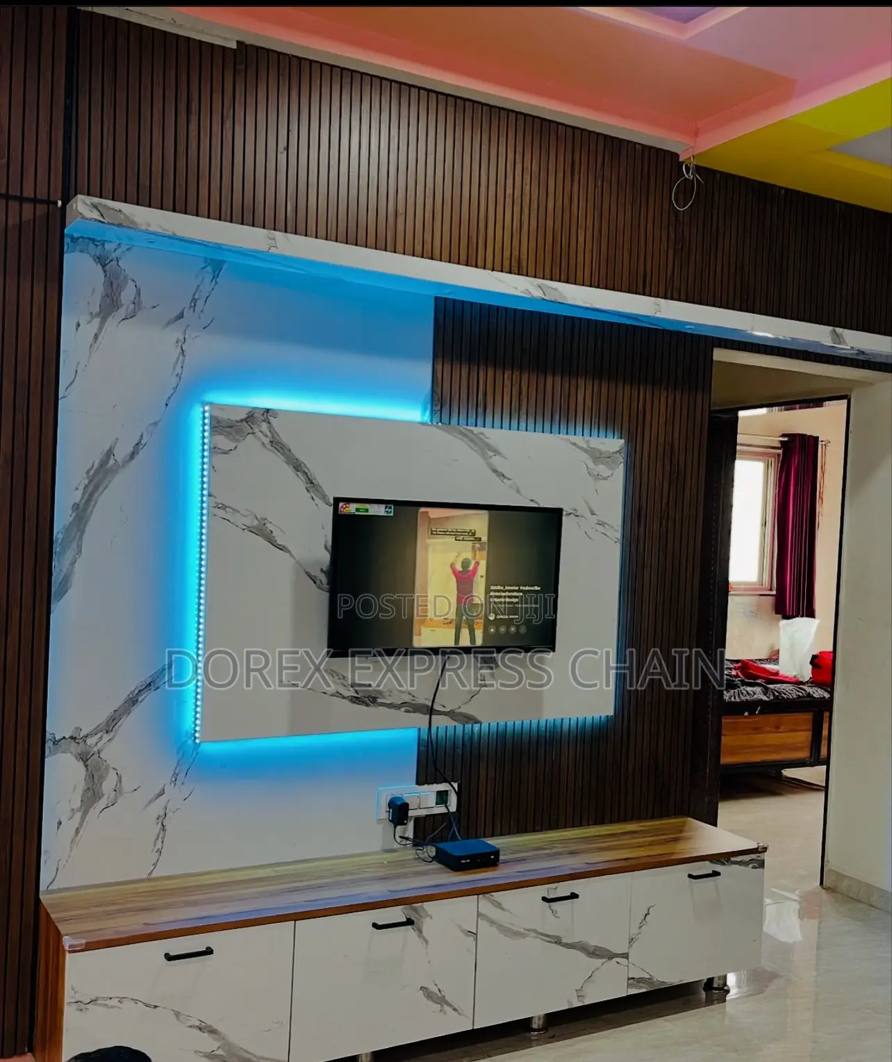 Urban Industrial TV Cradle - TV Console