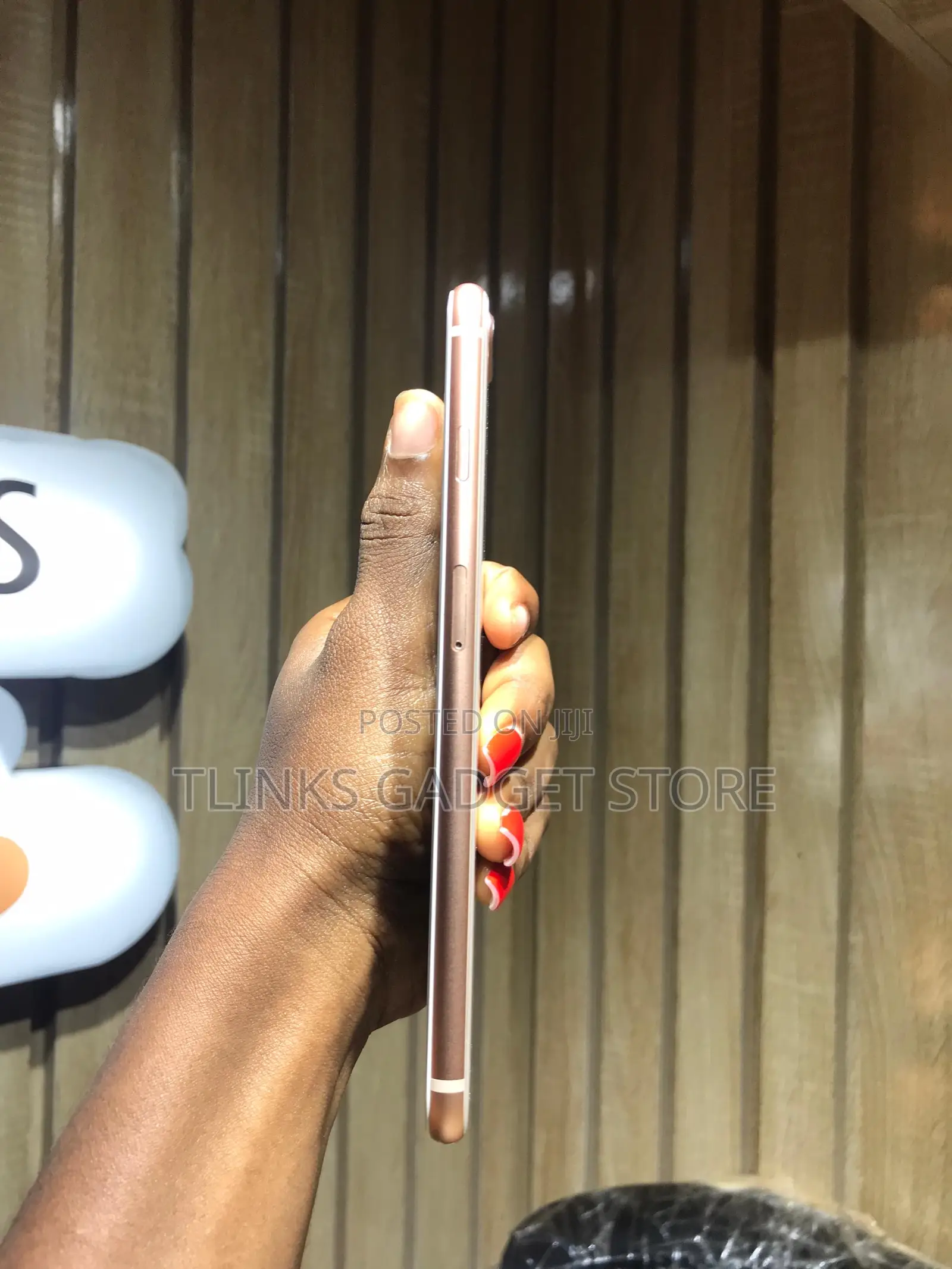 Apple iPhone 8 Plus 64 GB Gold
