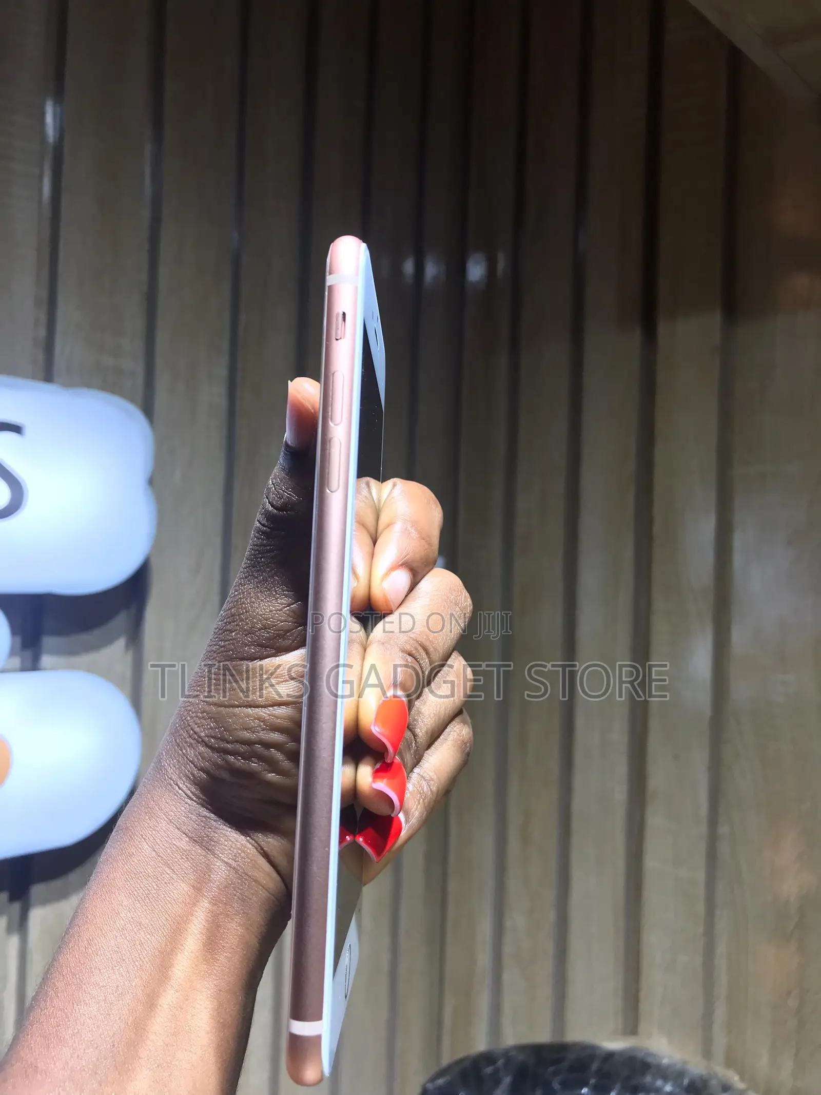 Apple iPhone 8 Plus 64 GB Gold