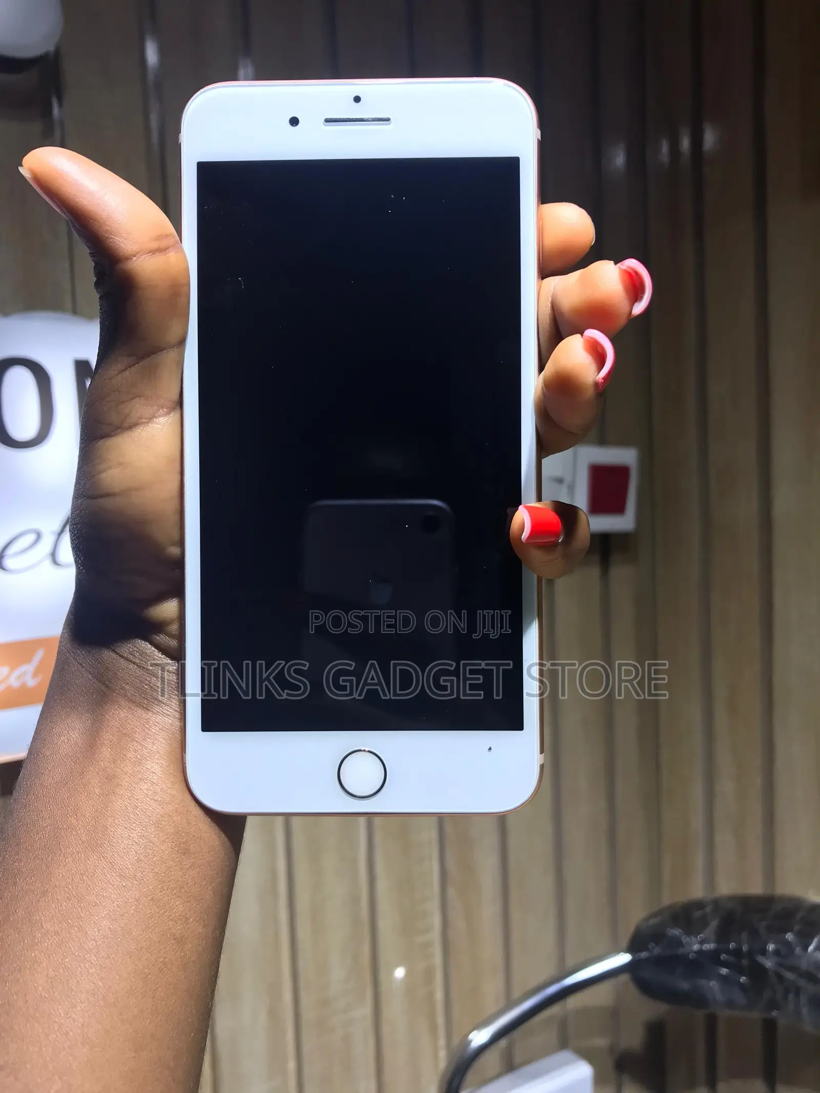 Apple iPhone 8 Plus 64 GB Gold