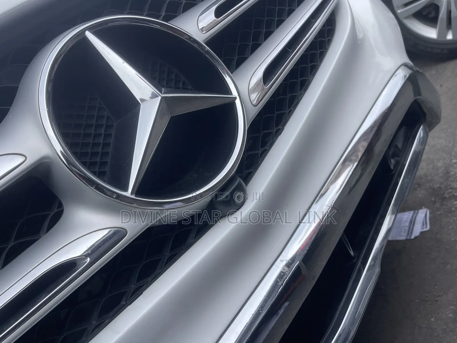 Mercedes-Benz GLC-Class 2019 White