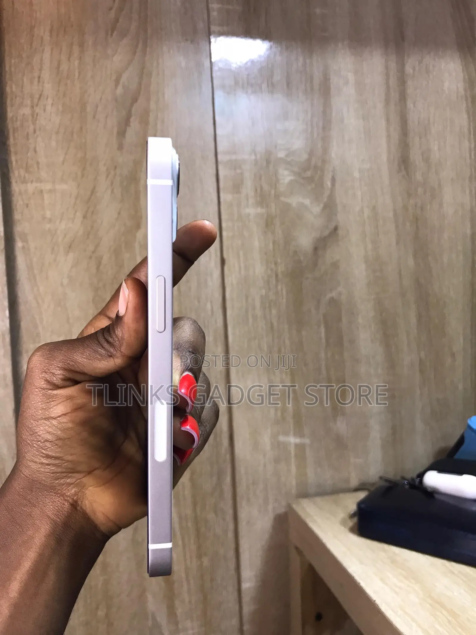 Apple iPhone 13 128 GB White