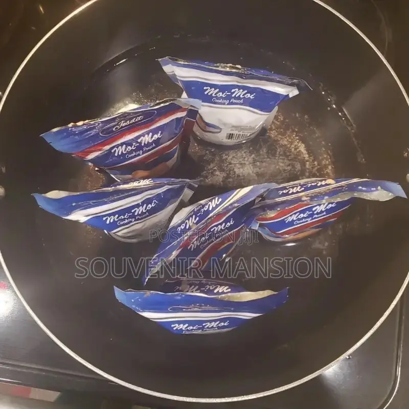 Moi Moi Pouch ( 50pcs )
