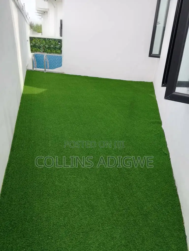 5bdrm Duplex in Royal Pine Estate, Chevron for sale