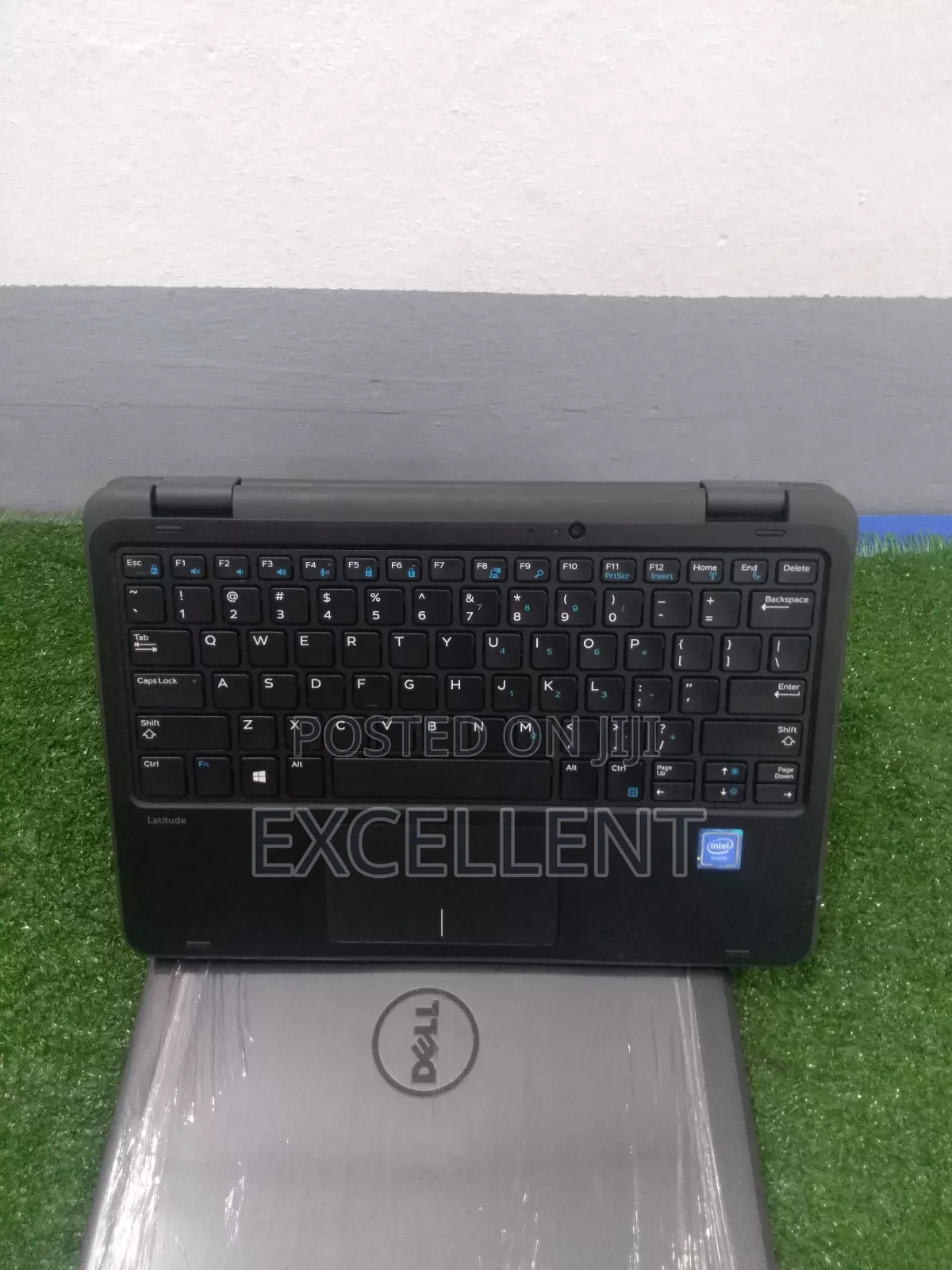 Laptop Dell Latitude 3189 4GB Intel Pentium SSD 128GB